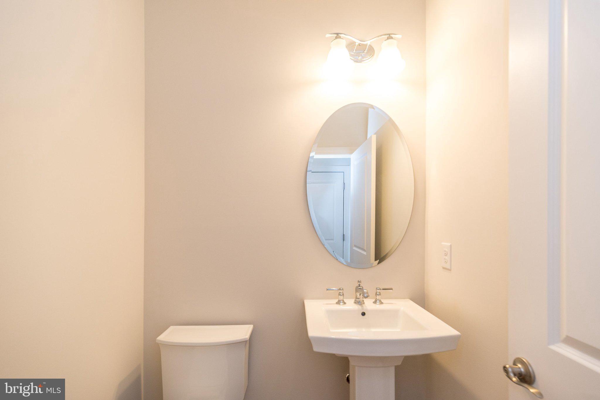 REGENCY AT YARDLEY - Residential