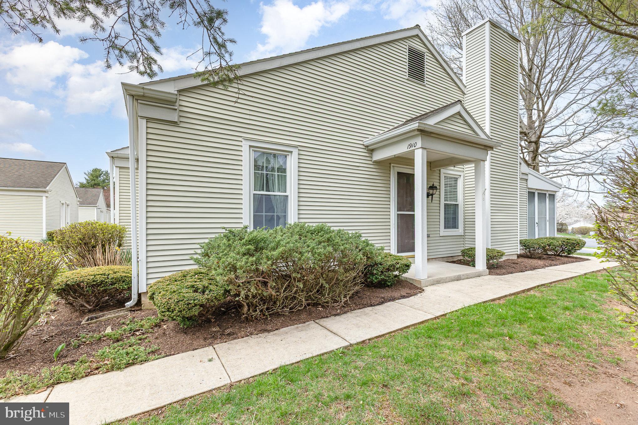 ROCKLEDGE - Residential