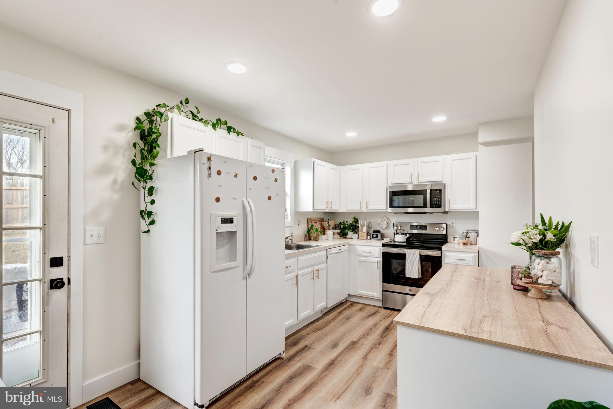 APPLE GROVE - Residential