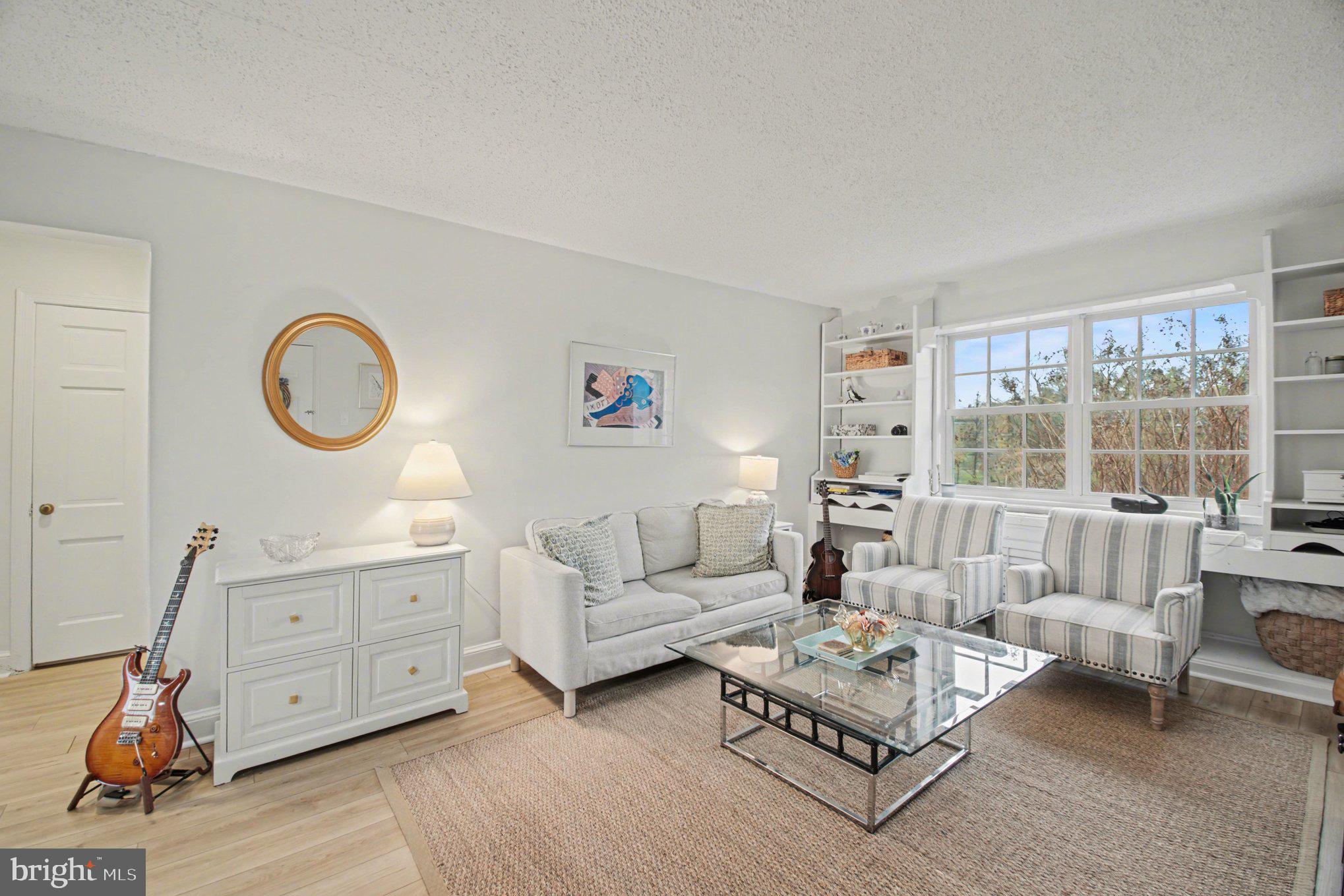POTOWMACK CROSSING - Residential