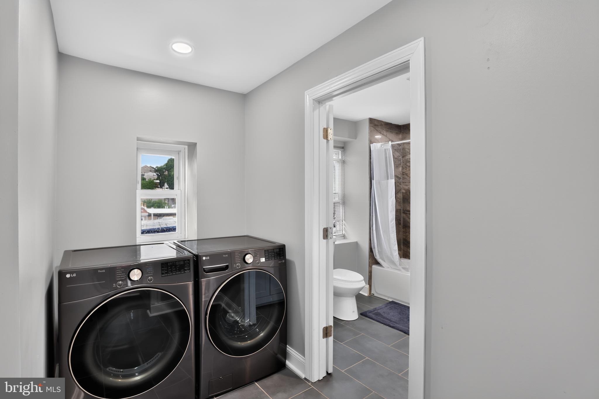 MANAYUNK - Residential