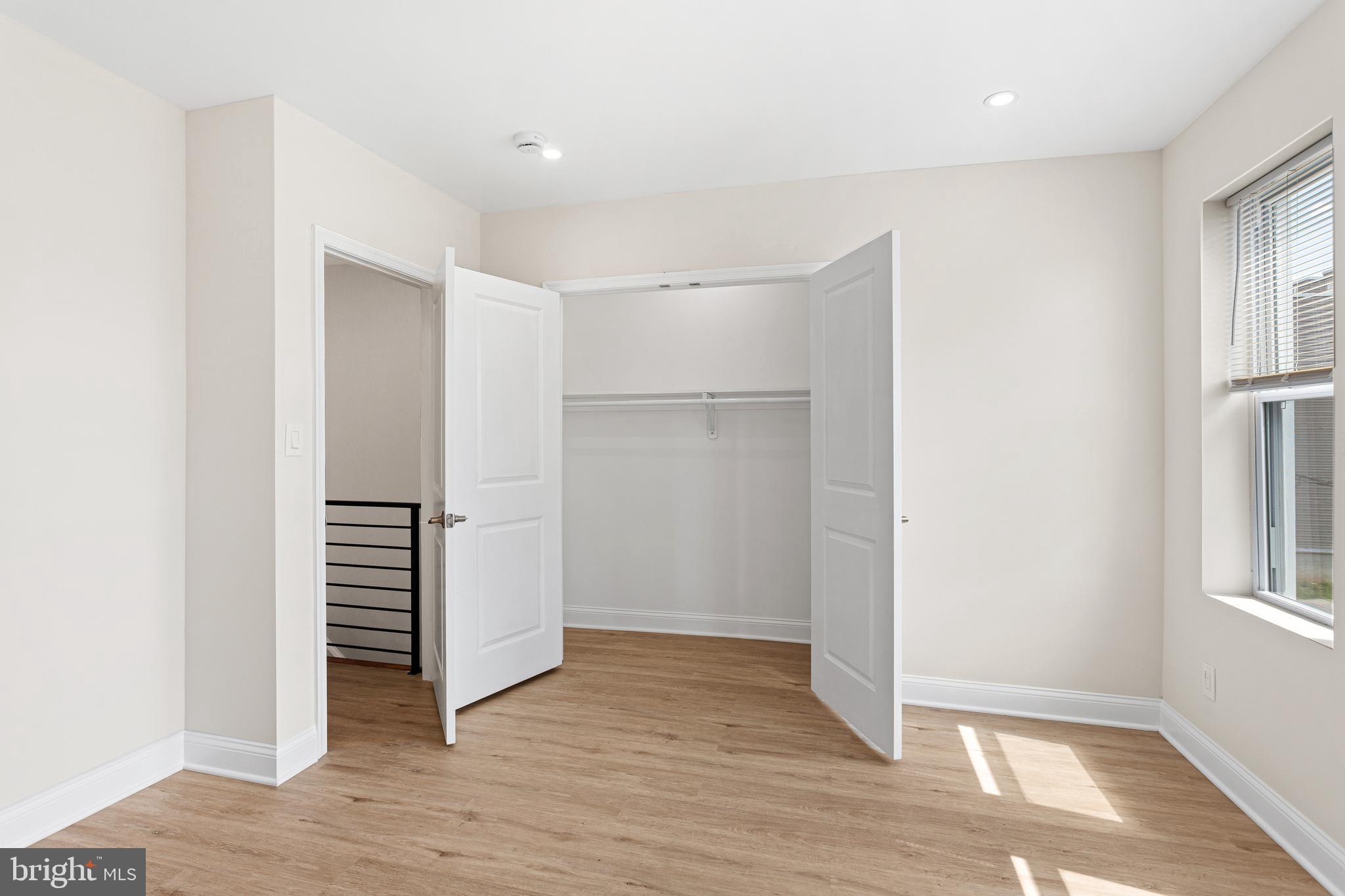 GRAYS FERRY - Residential