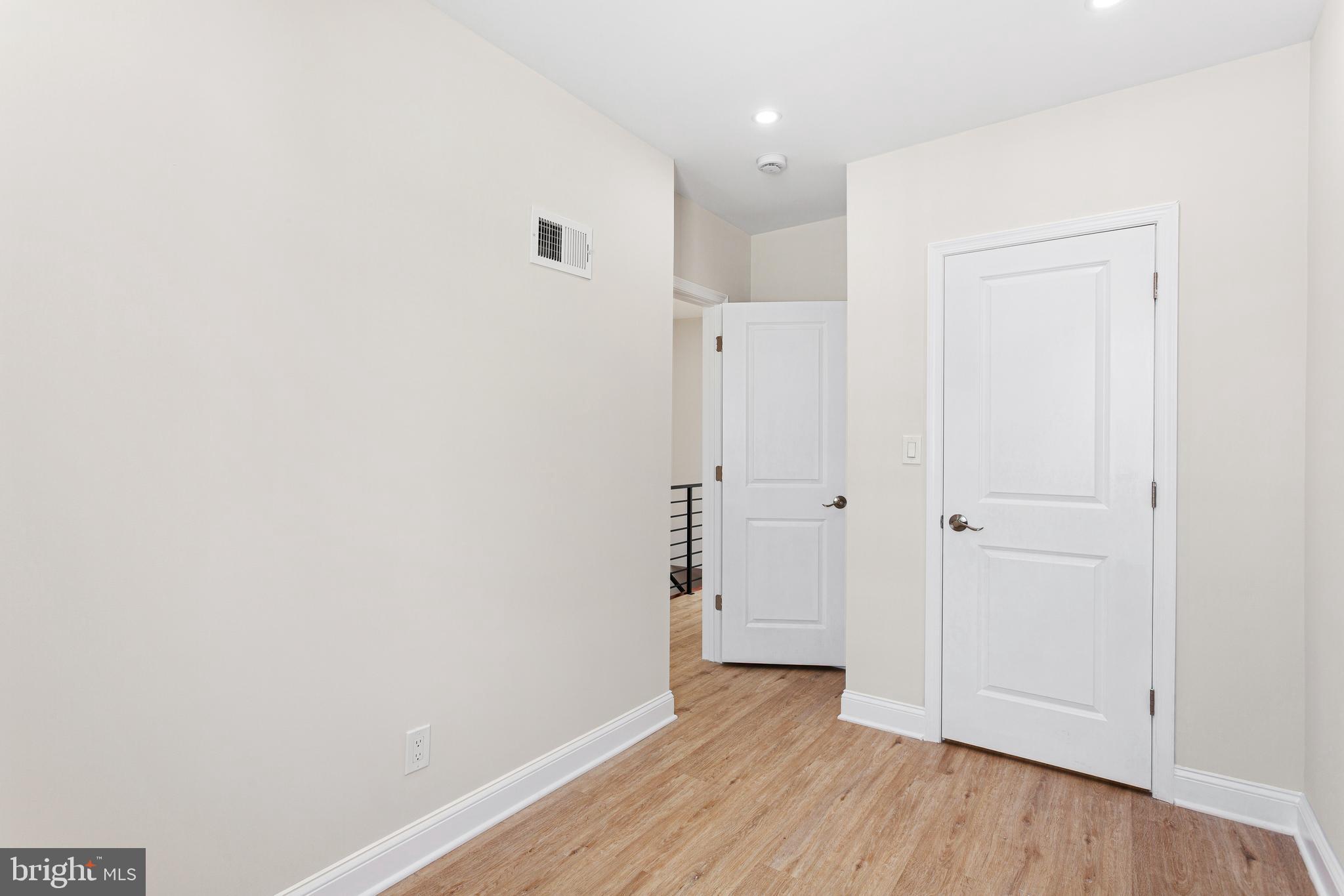 GRAYS FERRY - Residential