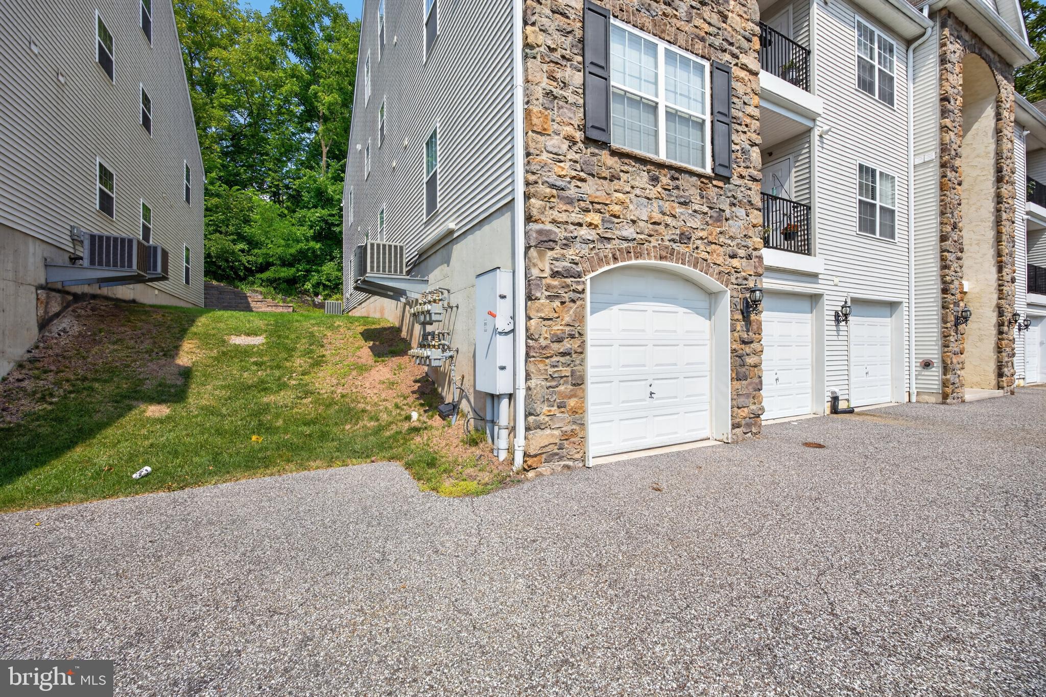 PERKIOMEN PL - Residential