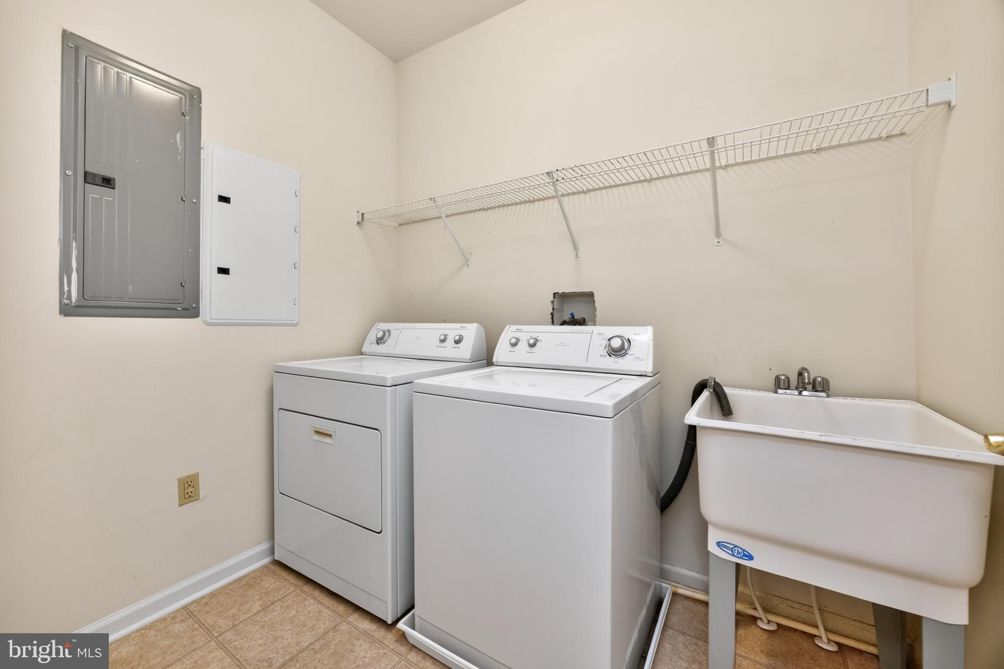 PERKIOMEN PL - Residential