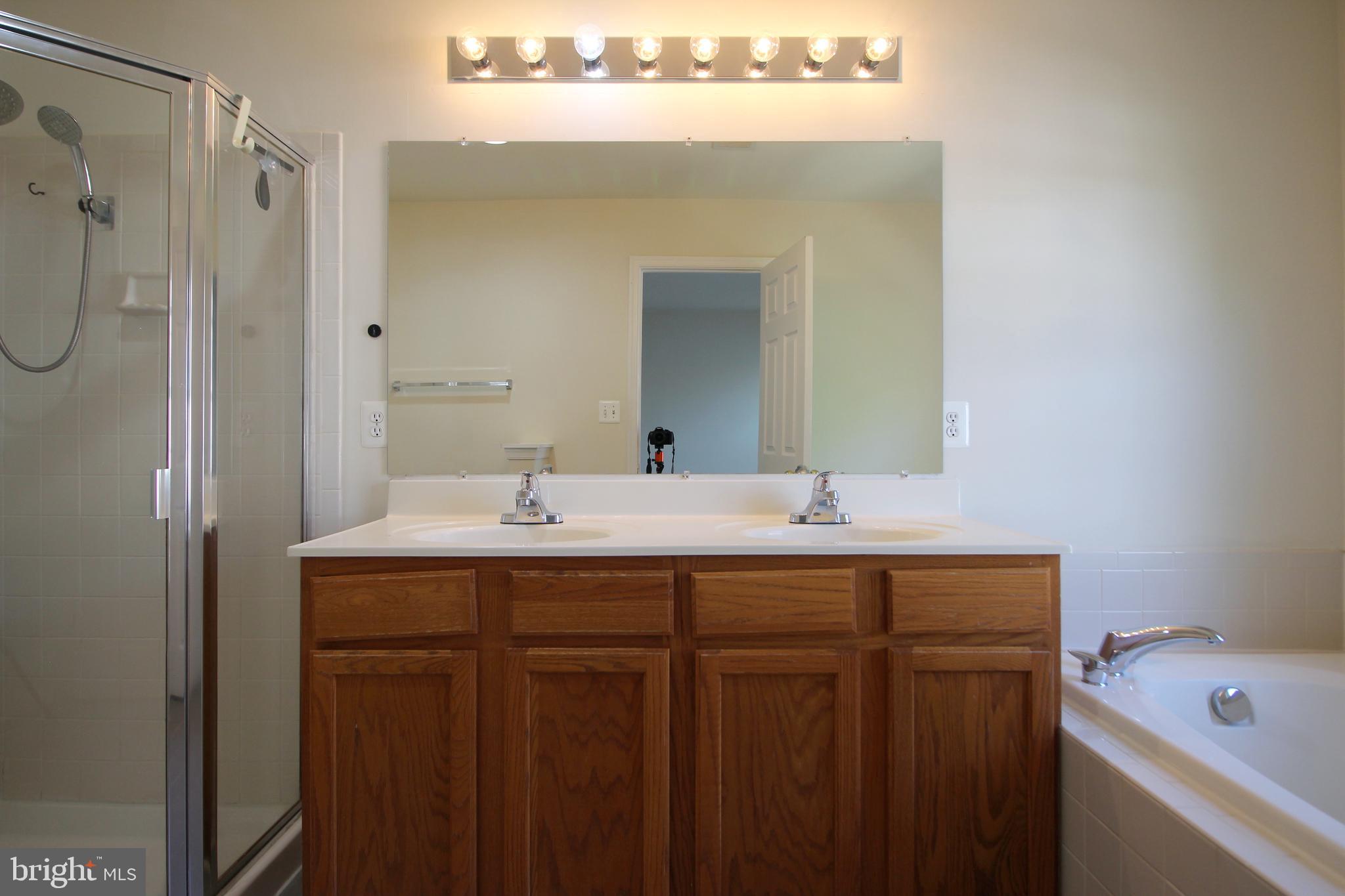 SKYVIEW PARK - Residential Lease