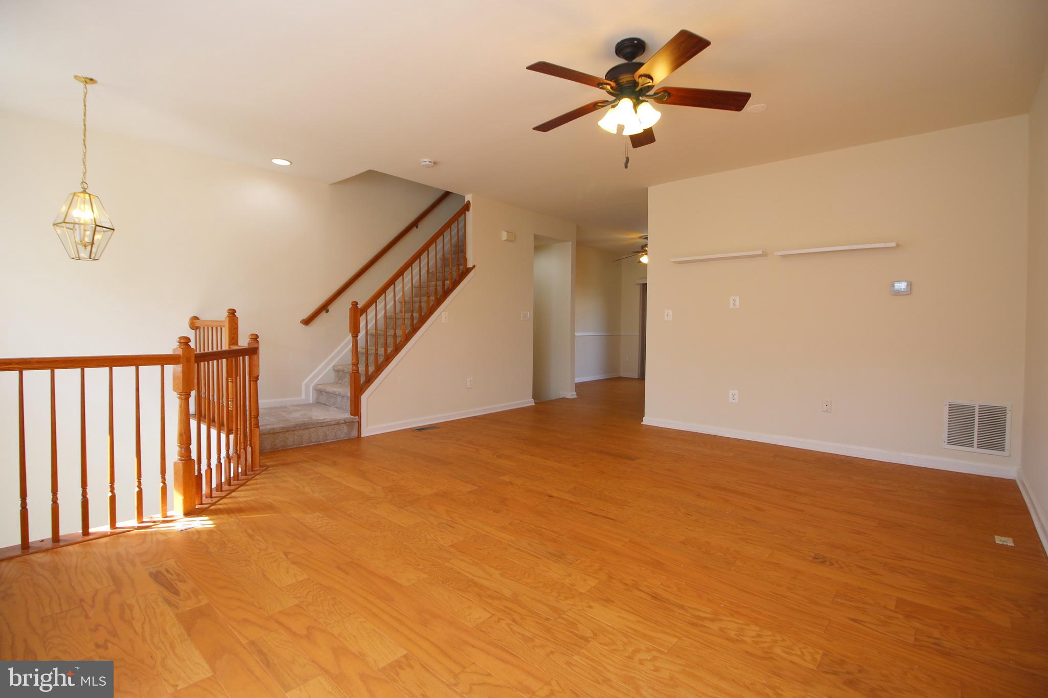 SKYVIEW PARK - Residential Lease