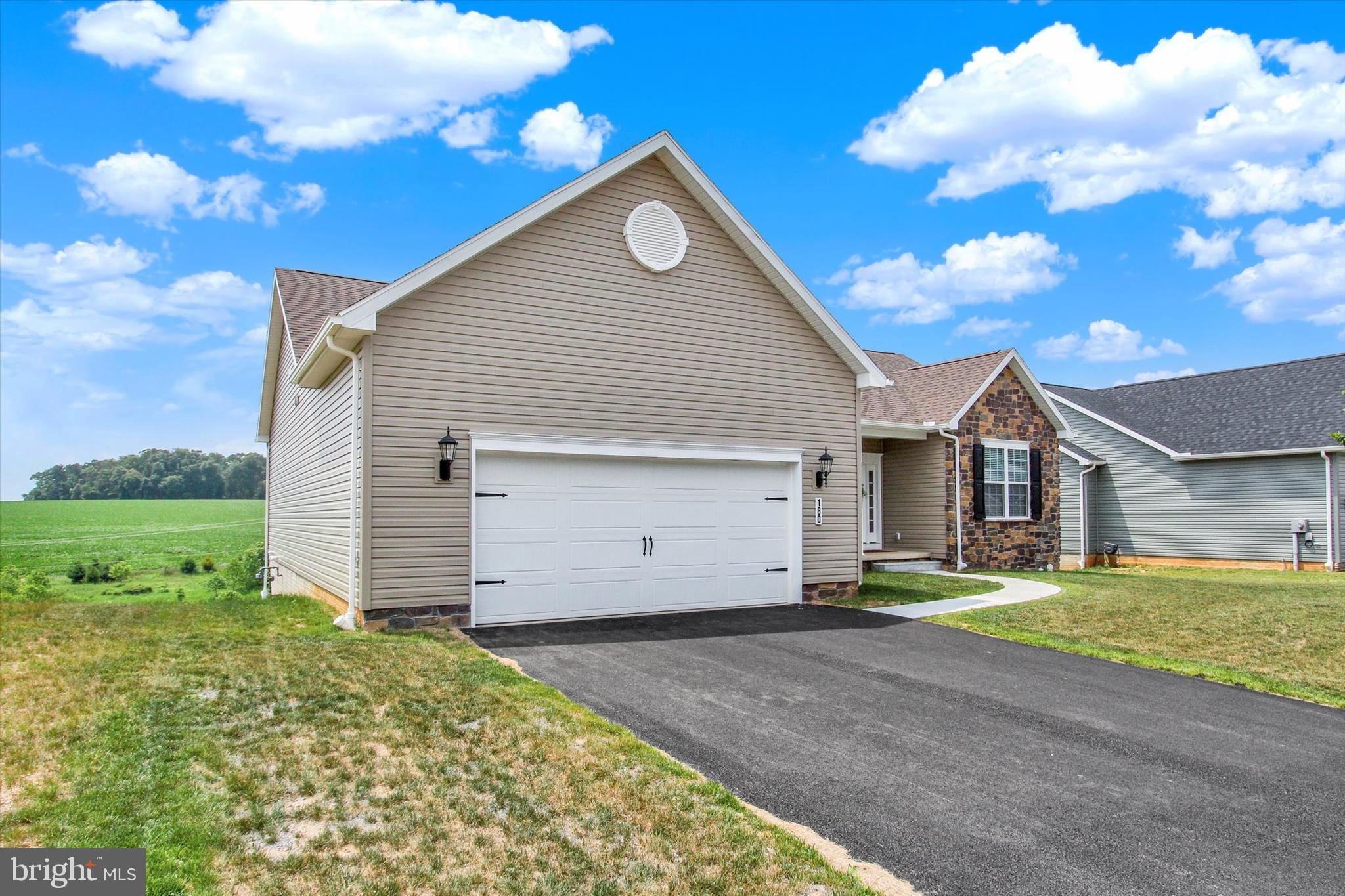 MAYBERRY AT STEWARTSTOWN - Residential