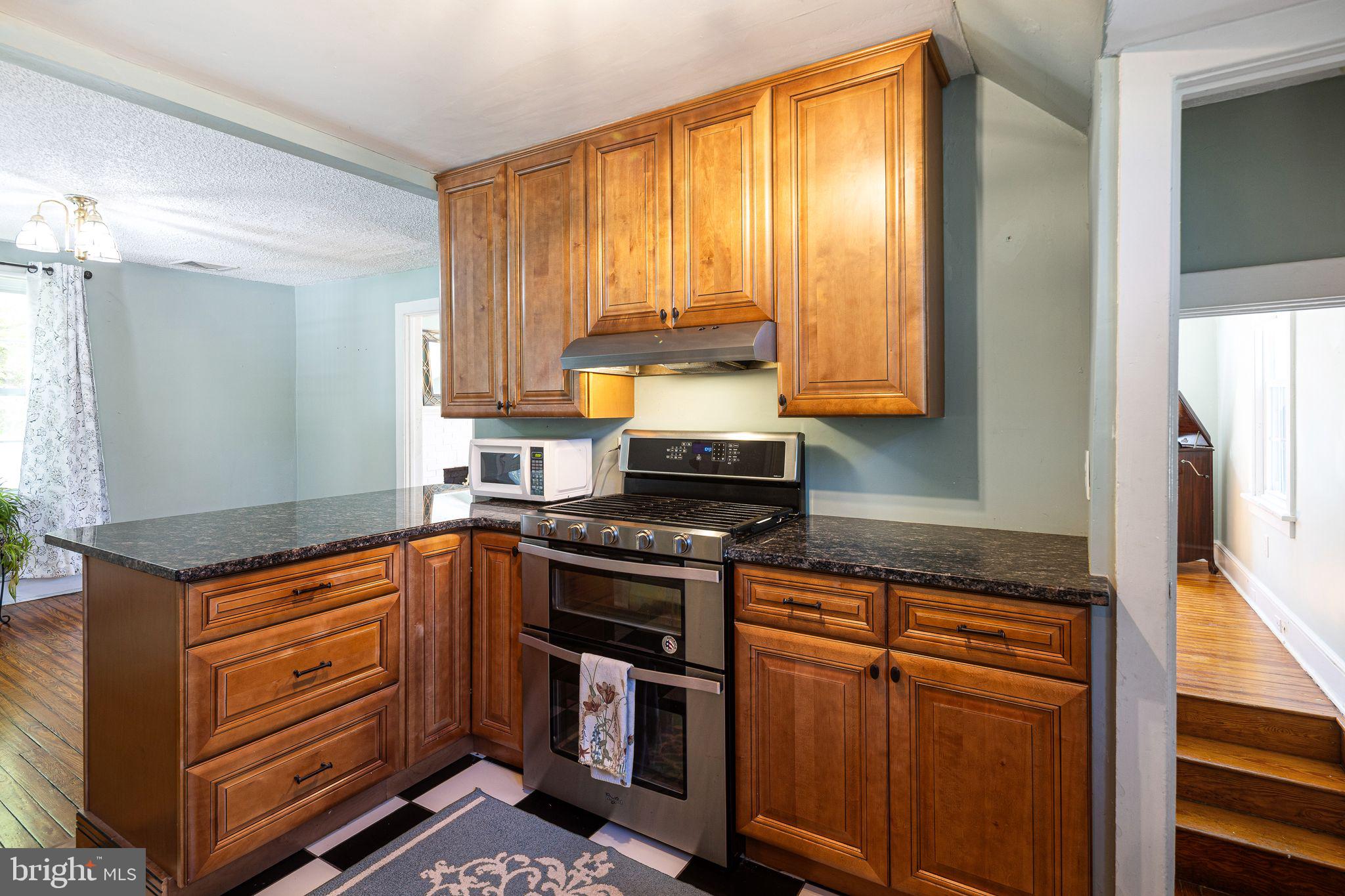 HAMPTON FARMS - Residential