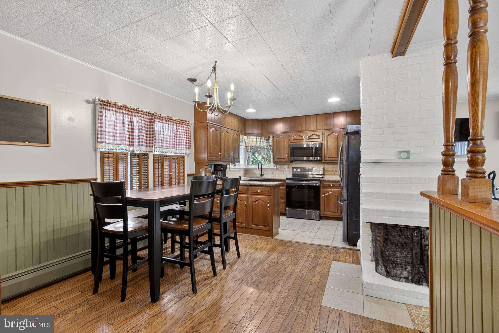 MAGNOLIA HILL - Residential