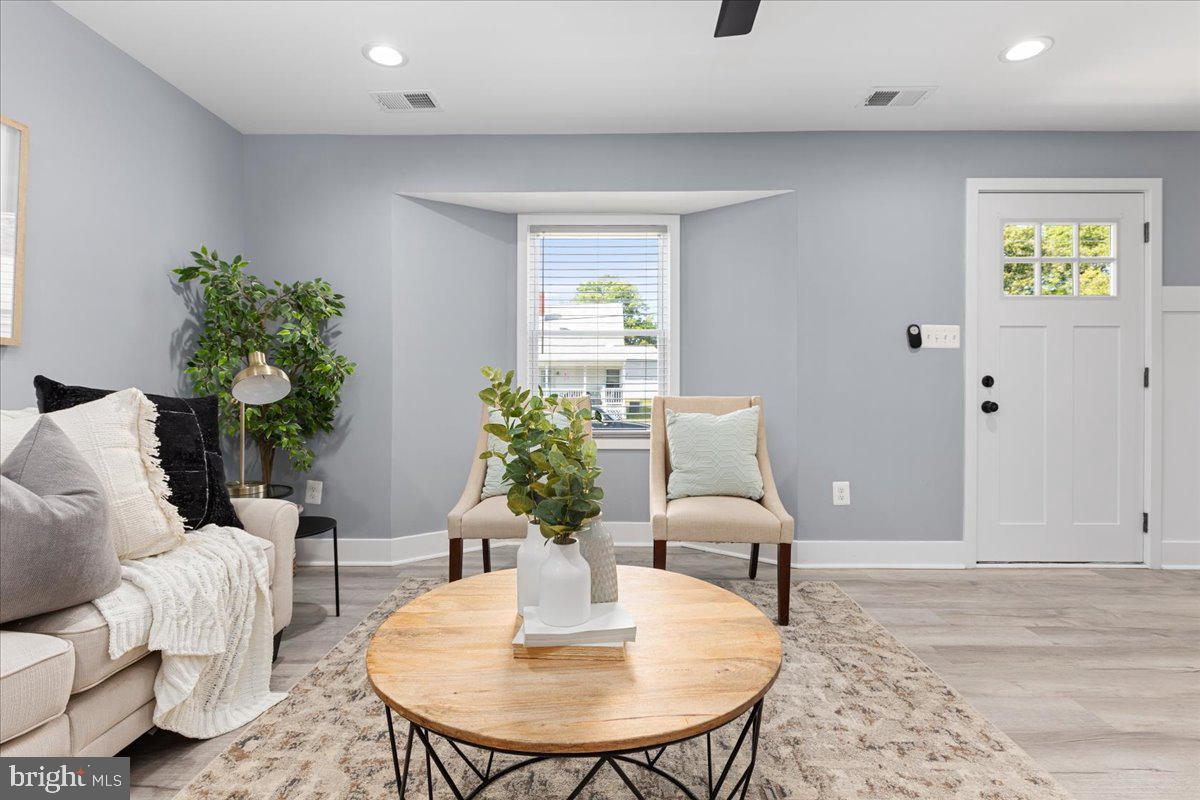 ESSEX - Residential