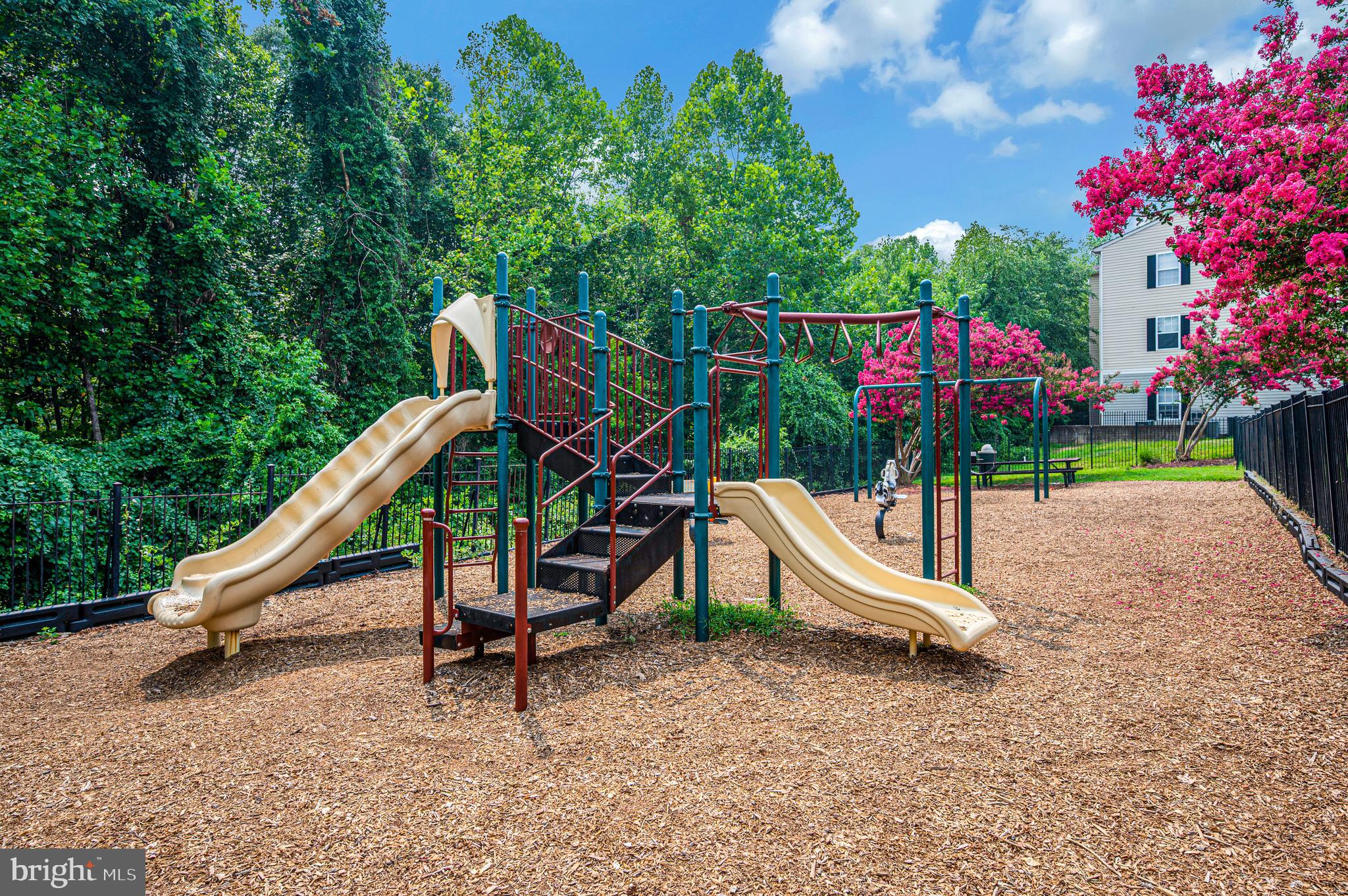 CARRIAGE POINTE AT AQUIA - Residential