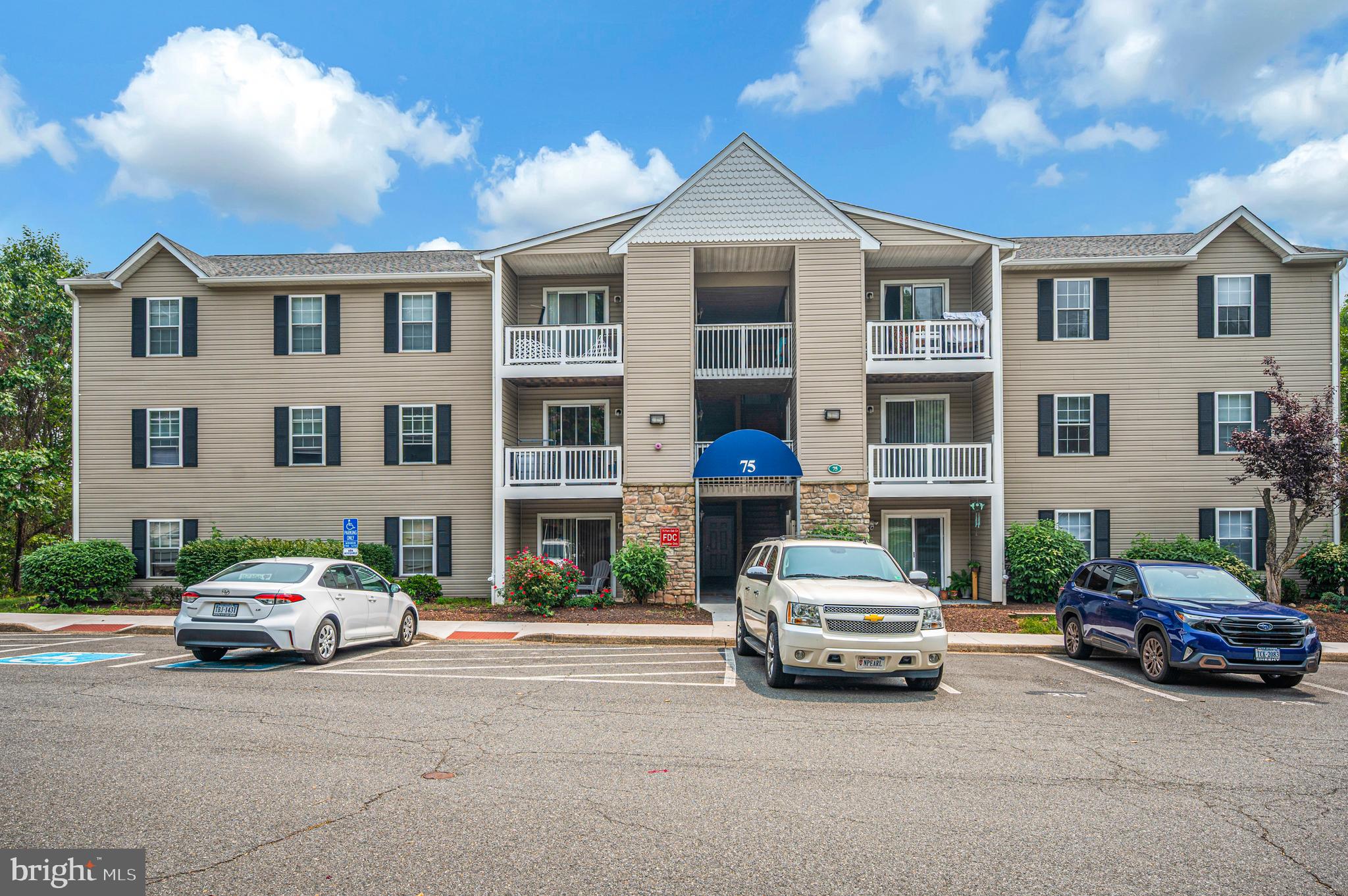 CARRIAGE POINTE AT AQUIA - Residential