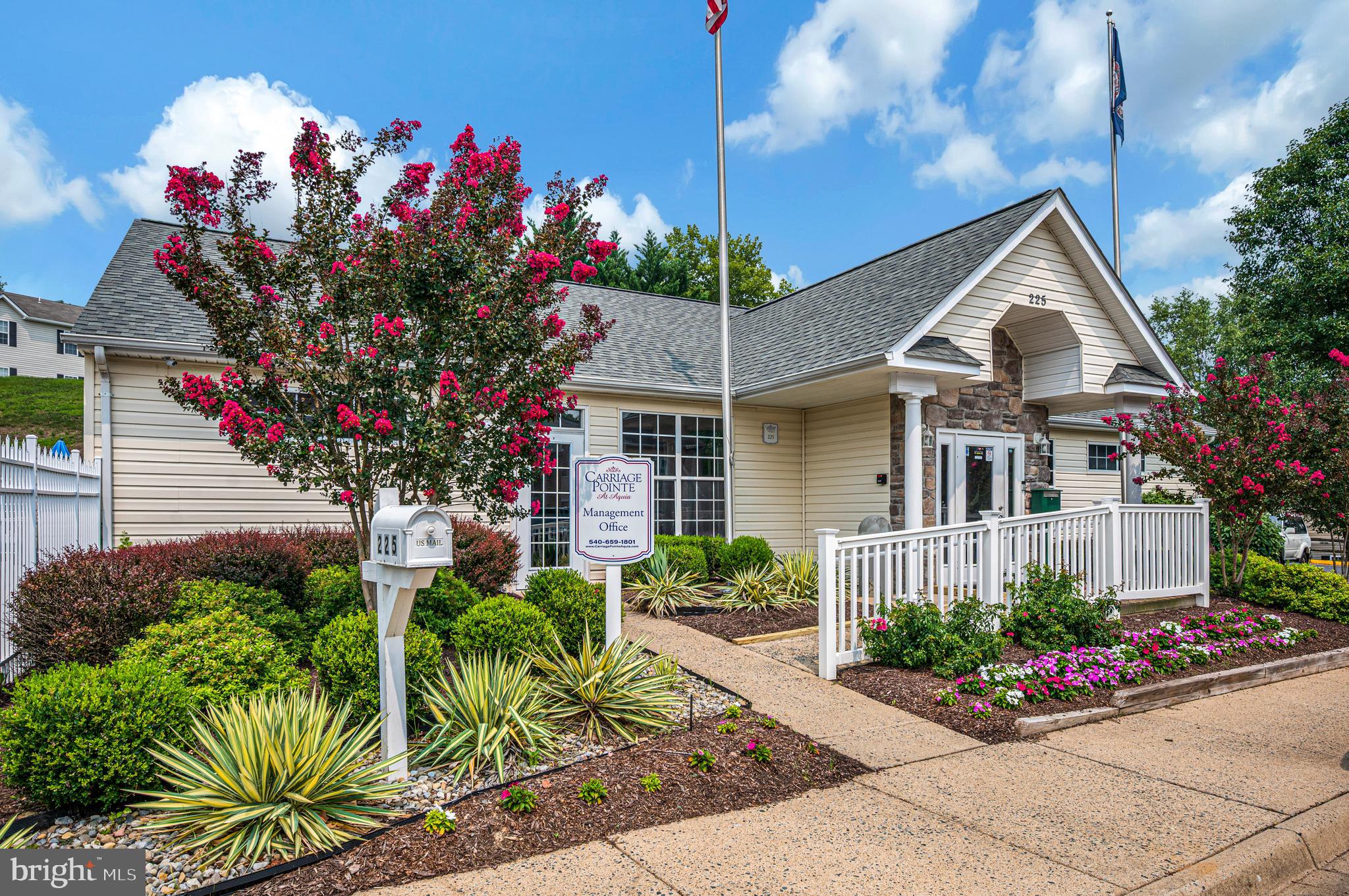 CARRIAGE POINTE AT AQUIA - Residential