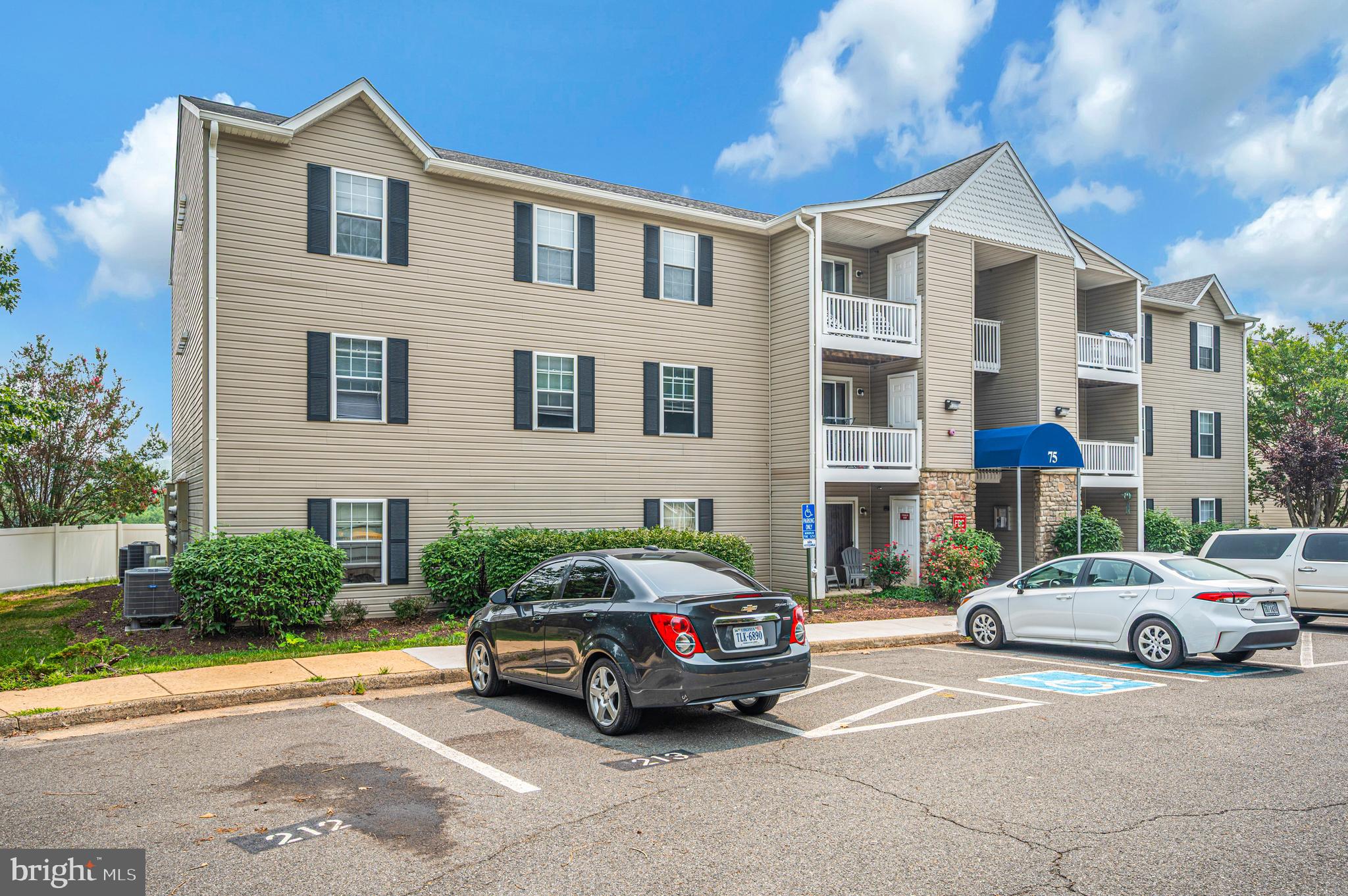 CARRIAGE POINTE AT AQUIA - Residential