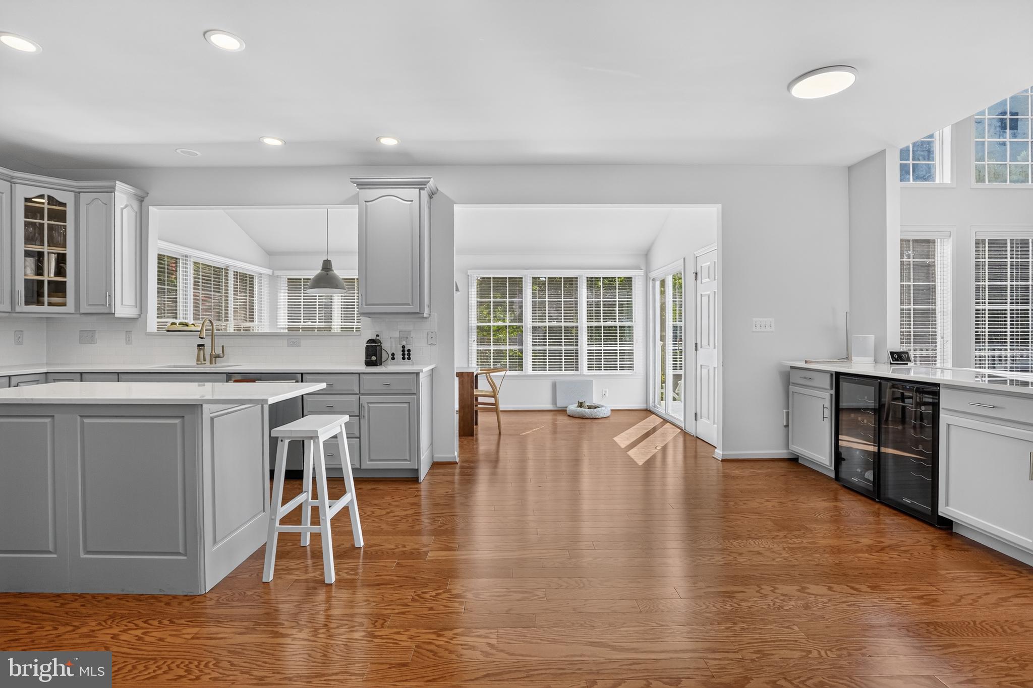 BELMONT COUNTRY CLUB - Residential