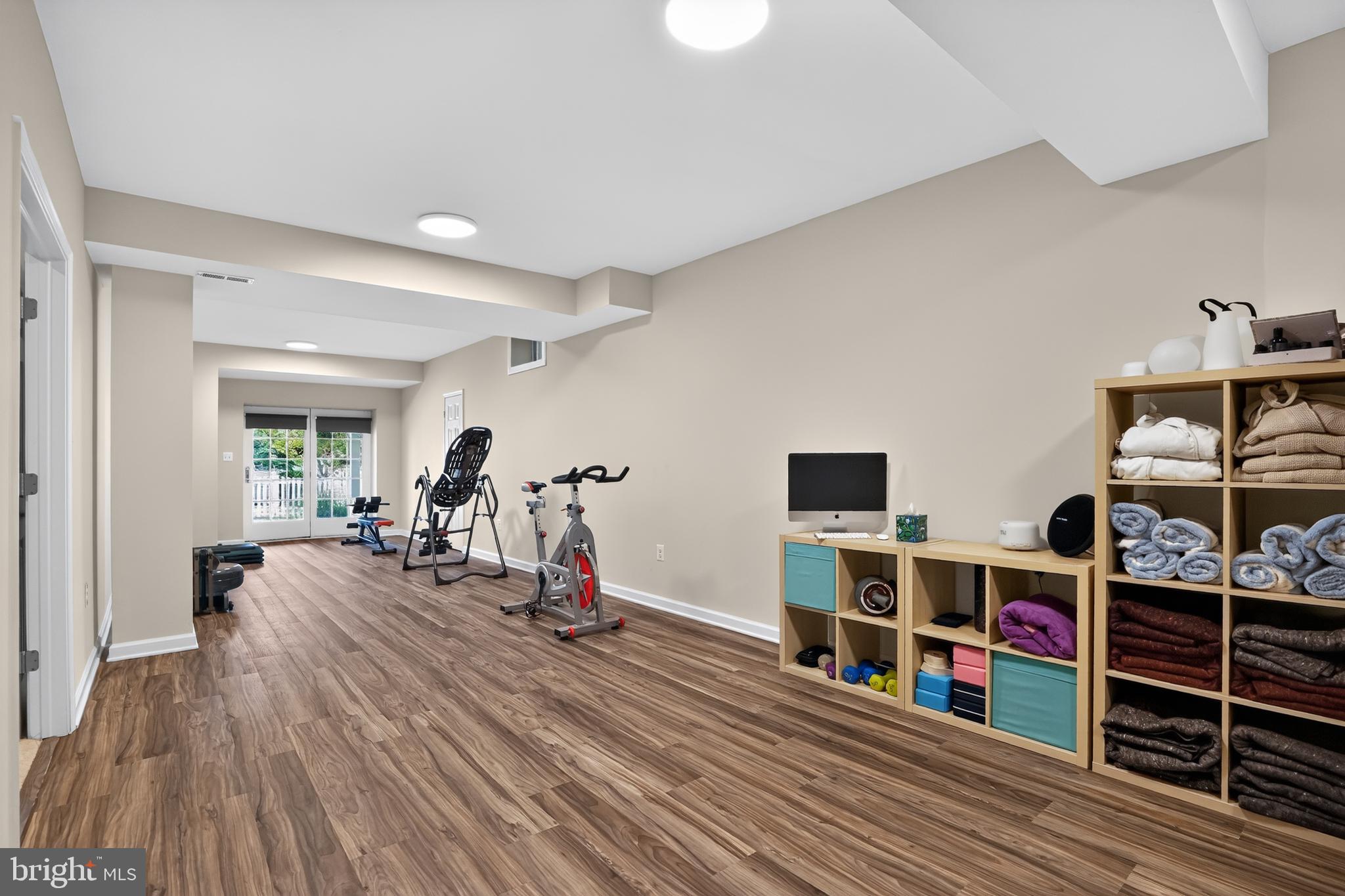 BELMONT COUNTRY CLUB - Residential