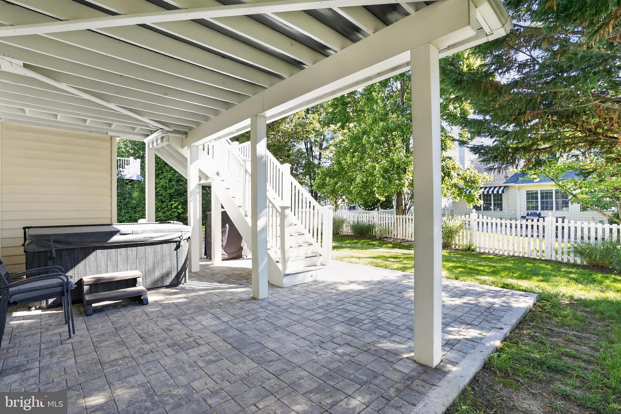 BELMONT COUNTRY CLUB - Residential