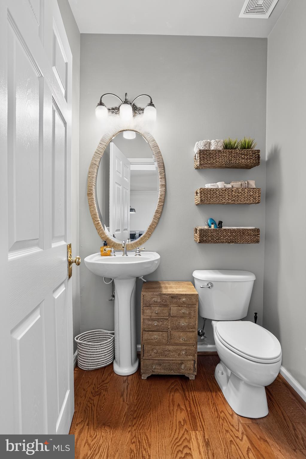 BELMONT COUNTRY CLUB - Residential