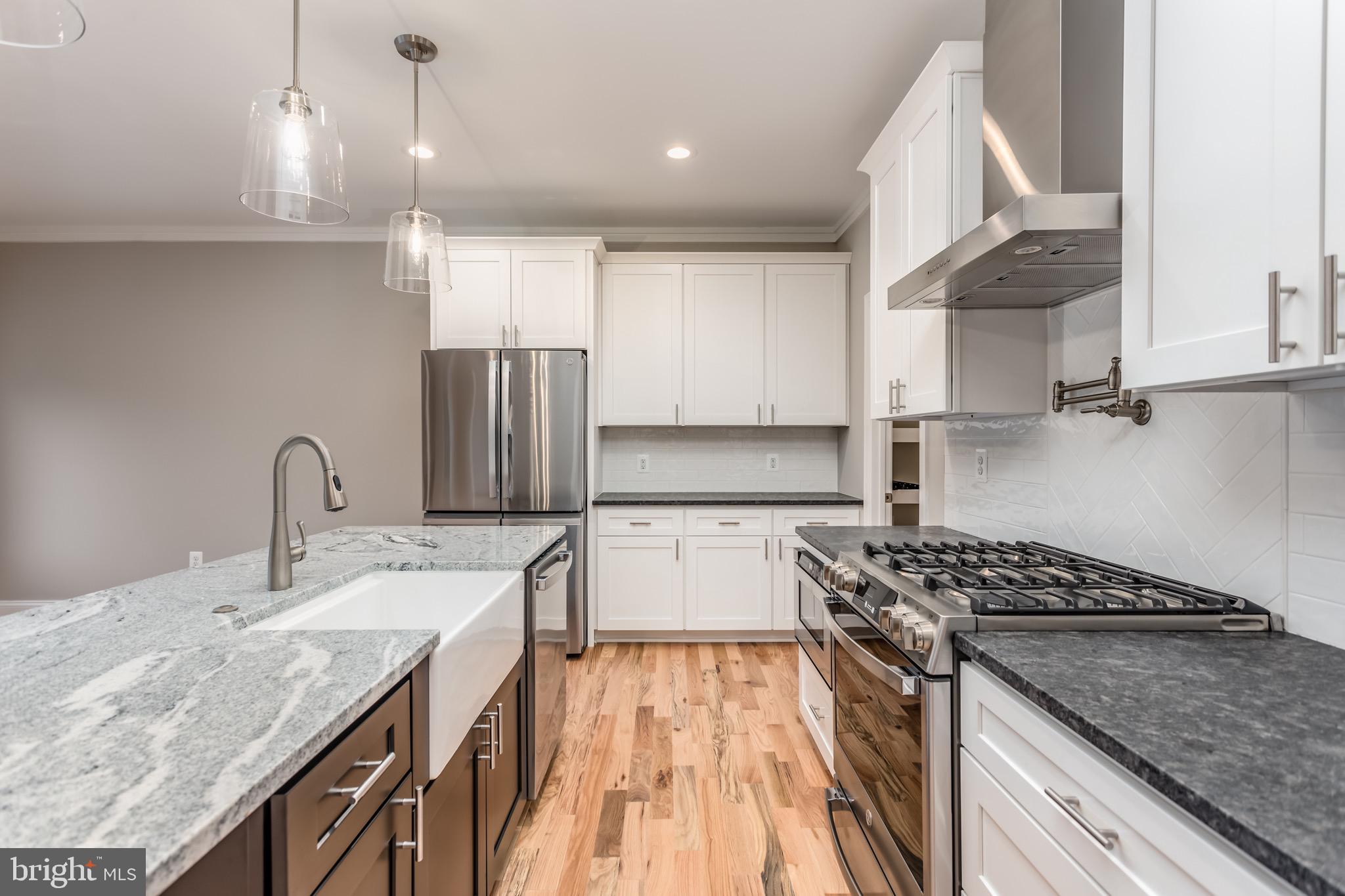 HANDLEY HEIGHTS - Residential