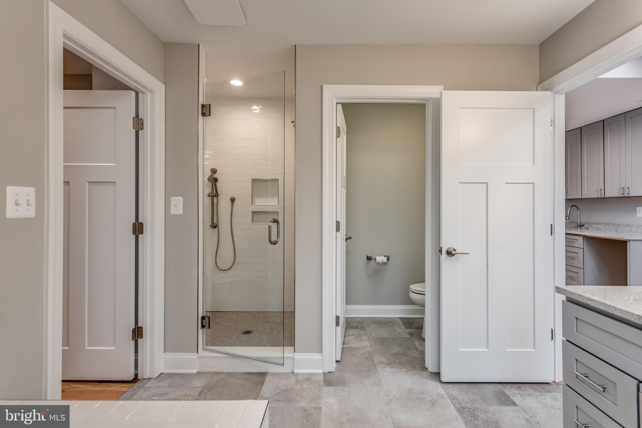 HANDLEY HEIGHTS - Residential
