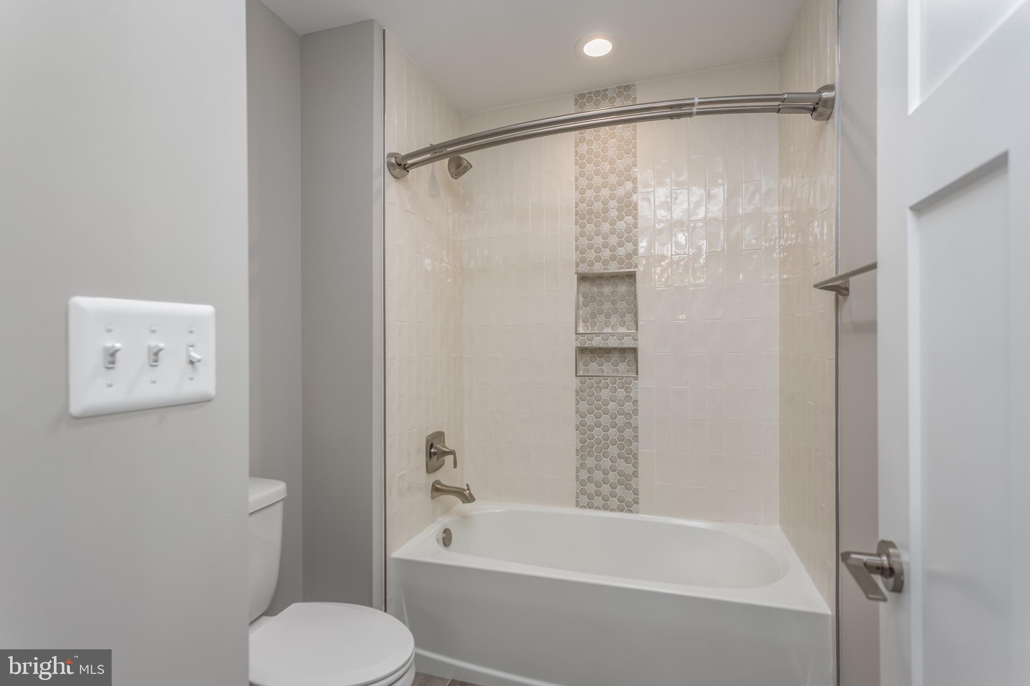 HANDLEY HEIGHTS - Residential
