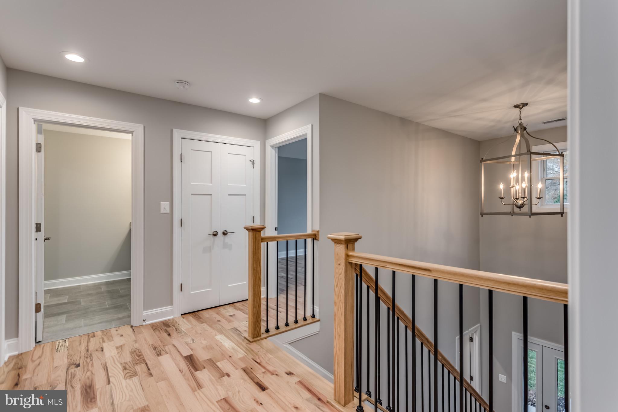 HANDLEY HEIGHTS - Residential