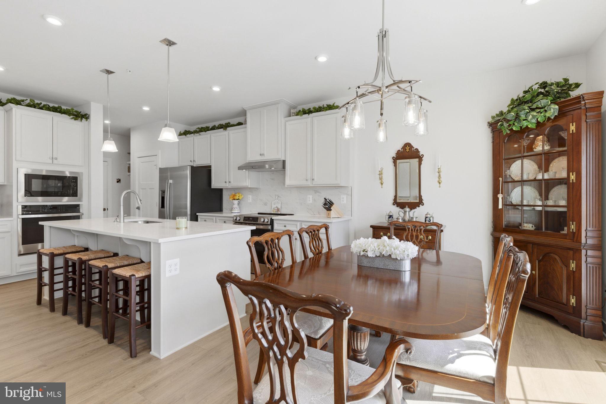 GILBERT MEADOWS - Residential