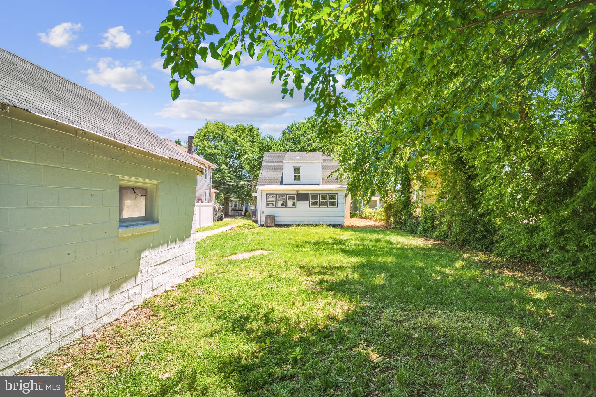 DISTRICT HEIGHTS - Residential