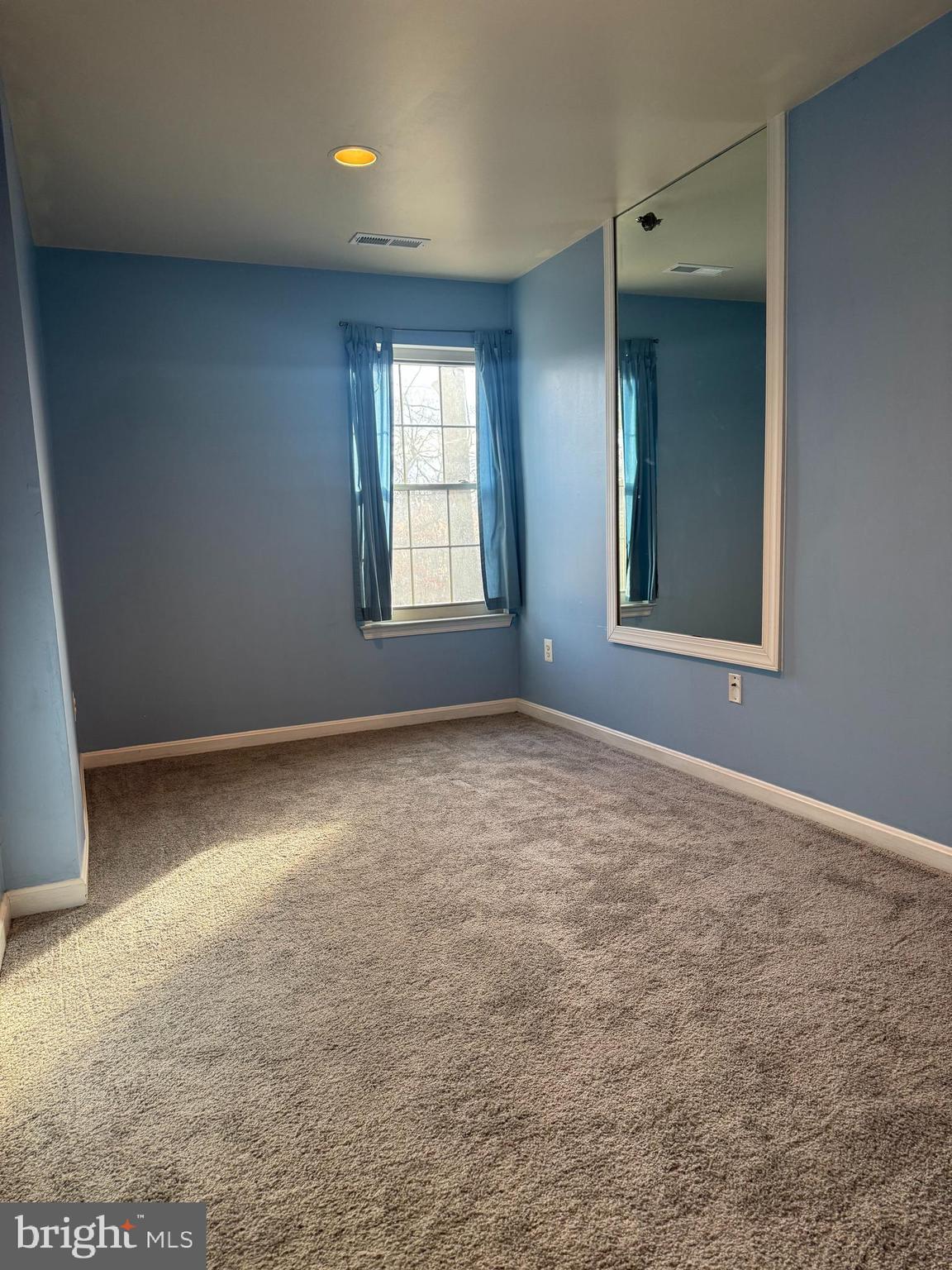 WATERFORD LANDING - Residential Lease