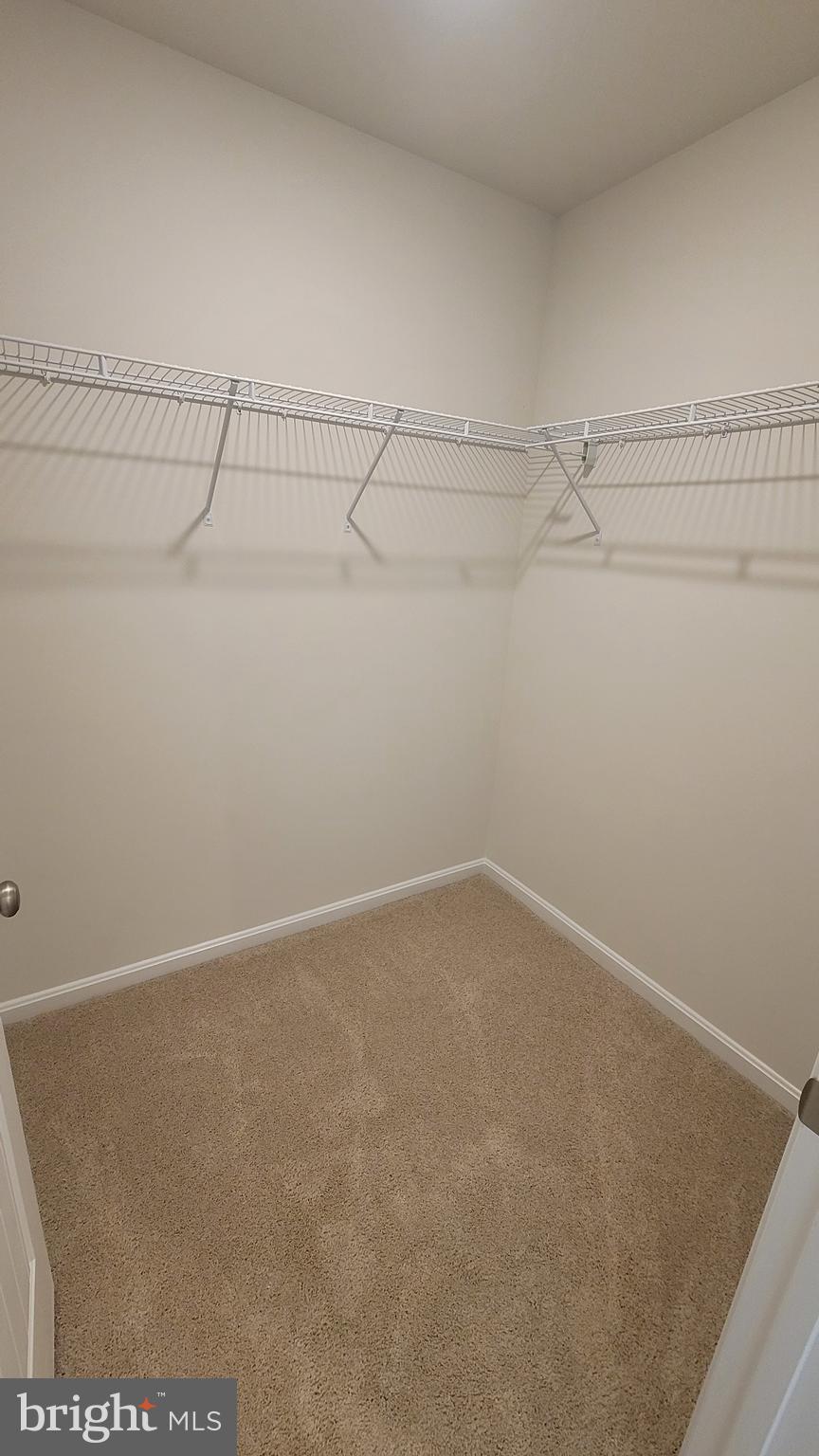 KINNAMON MEADOWS - Residential Lease