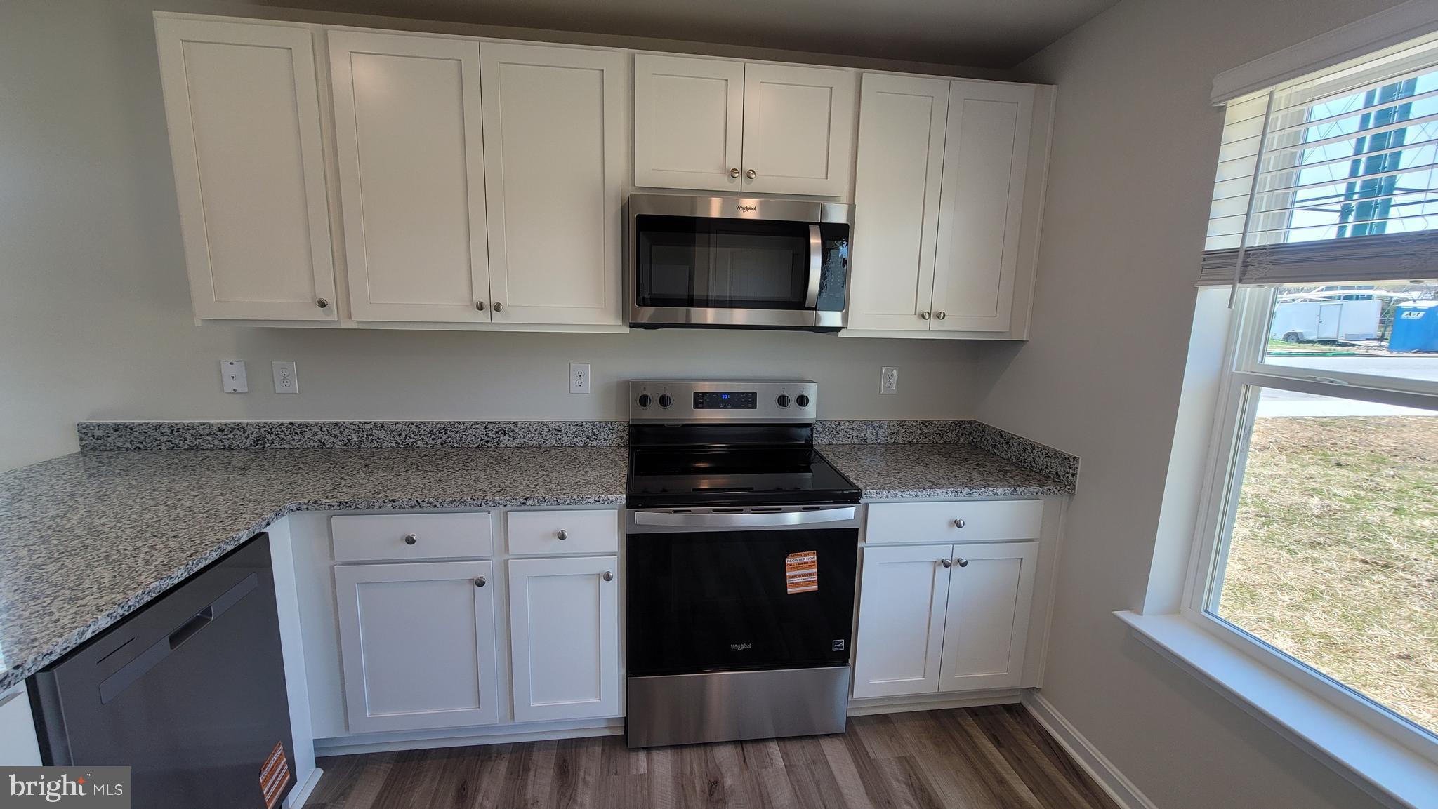 KINNAMON MEADOWS - Residential Lease