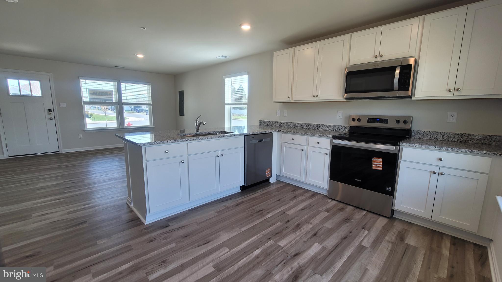 KINNAMON MEADOWS - Residential Lease