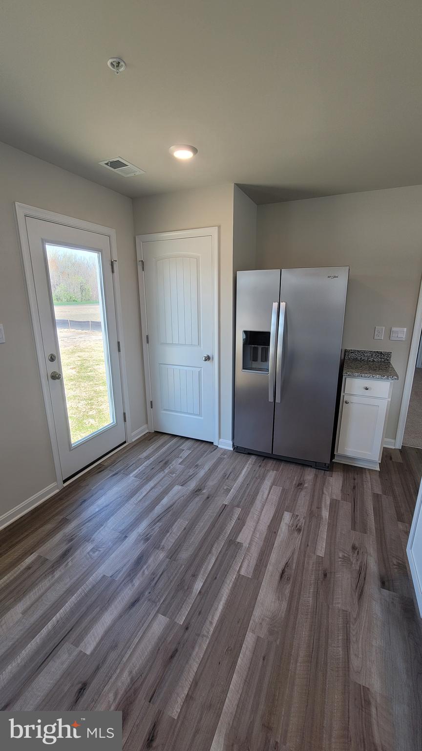 KINNAMON MEADOWS - Residential Lease