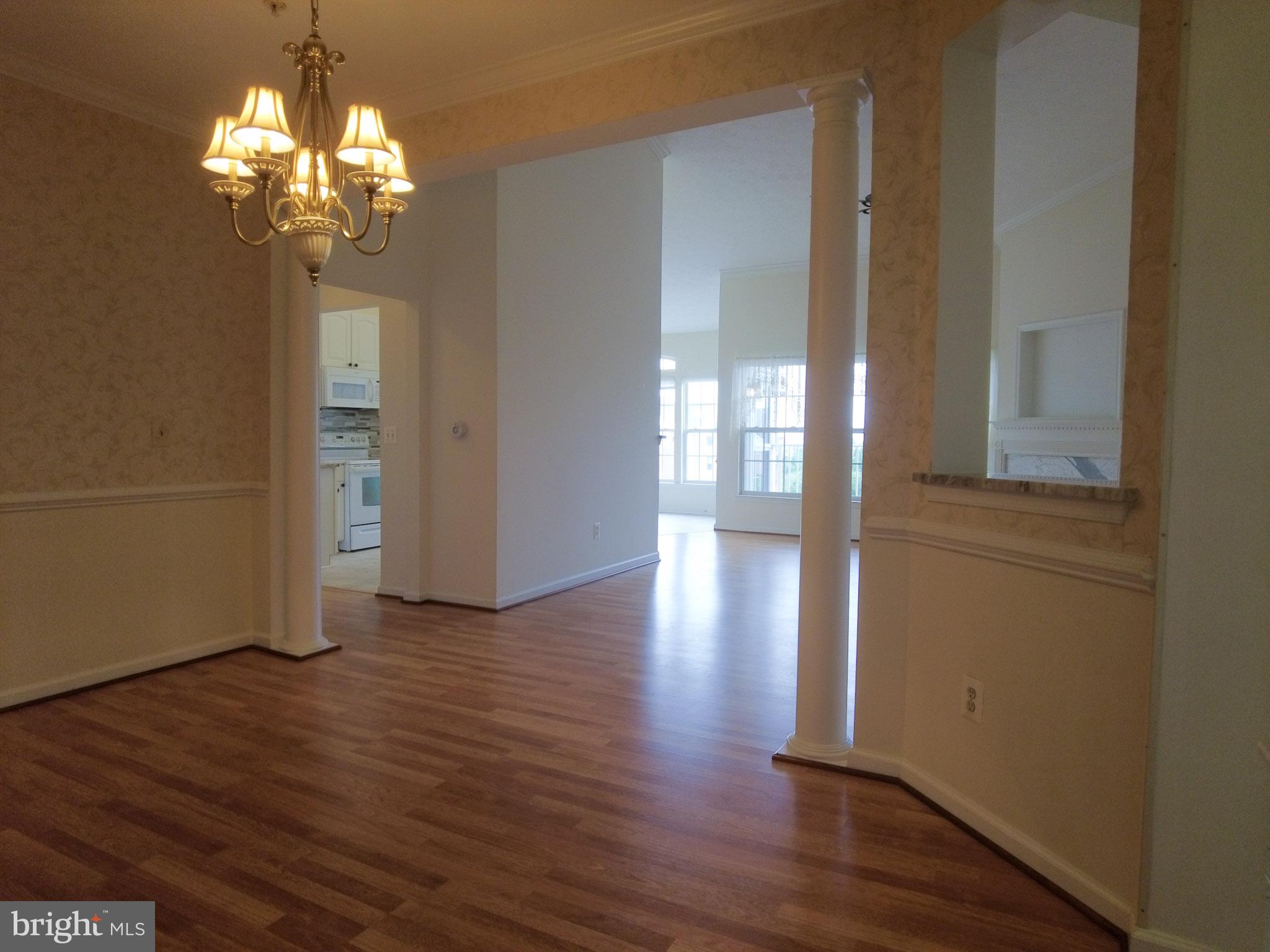WINDSOR AT PERRY HALL FARMS - Residential