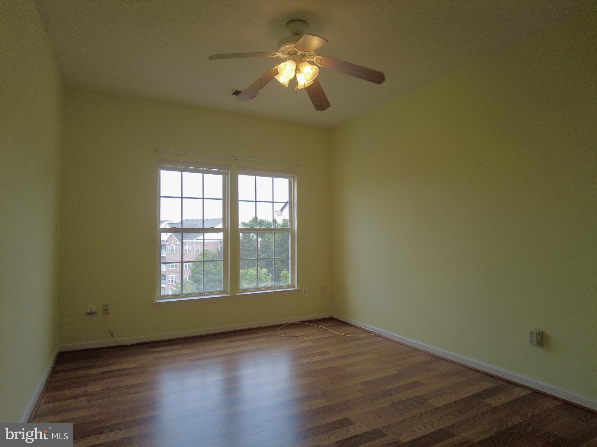 WINDSOR AT PERRY HALL FARMS - Residential