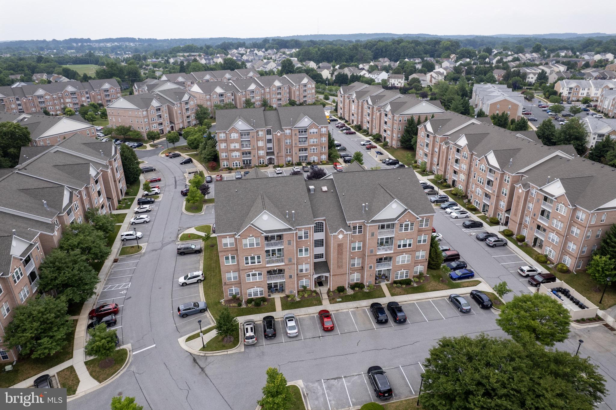 WINDSOR AT PERRY HALL FARMS - Residential