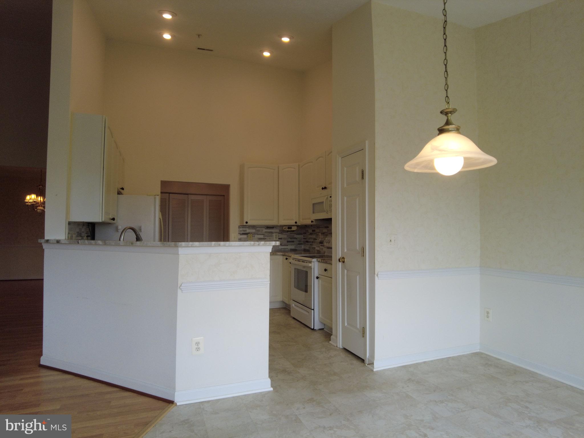 WINDSOR AT PERRY HALL FARMS - Residential
