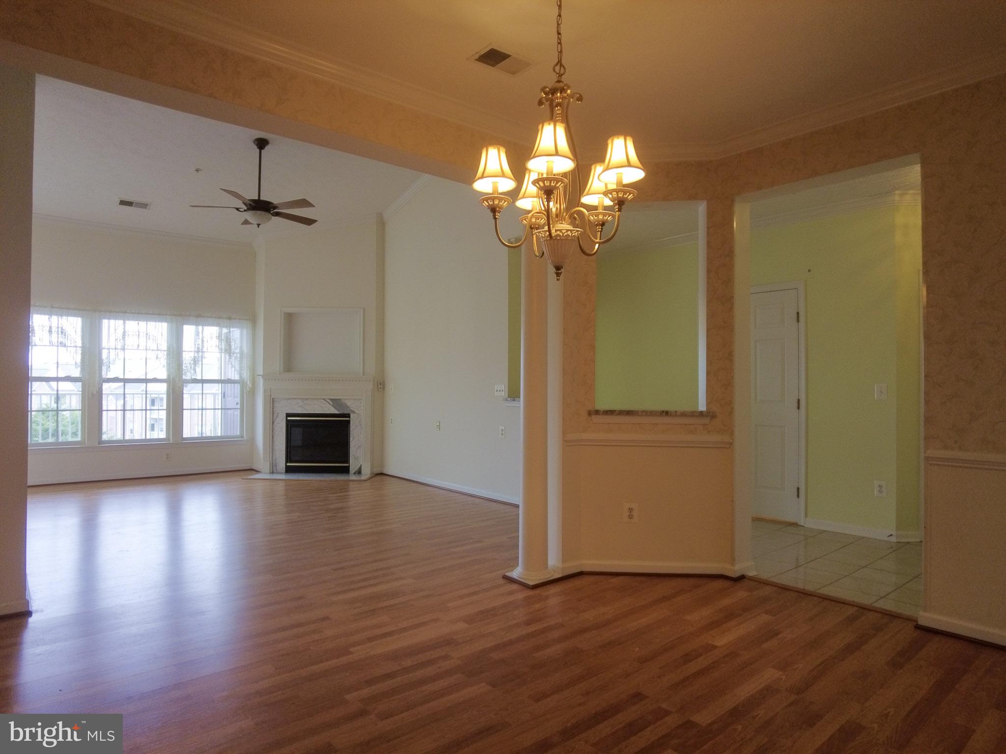 WINDSOR AT PERRY HALL FARMS - Residential