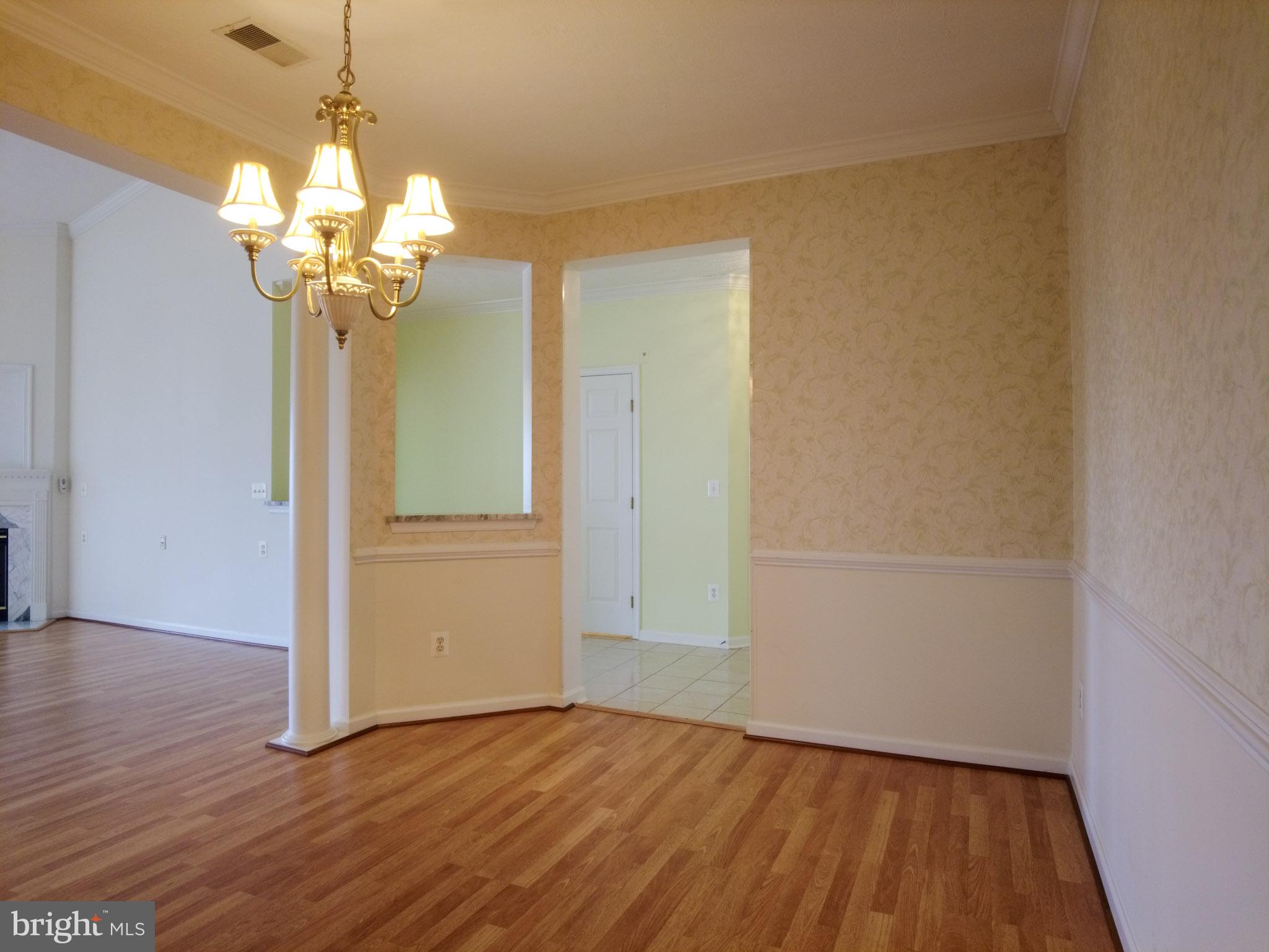 WINDSOR AT PERRY HALL FARMS - Residential