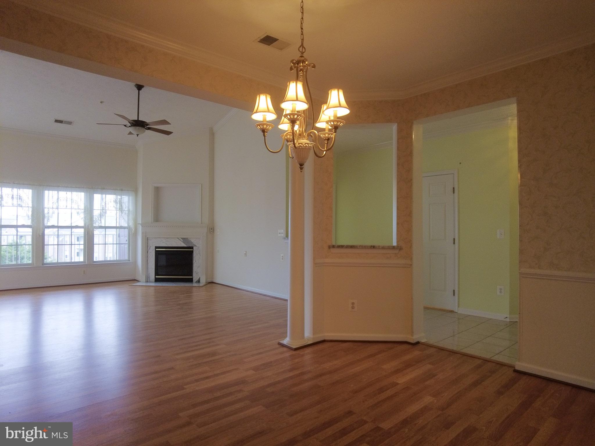 WINDSOR AT PERRY HALL FARMS - Residential