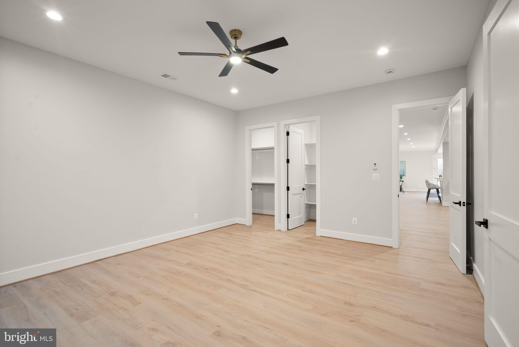 BEACON HILL - Residential