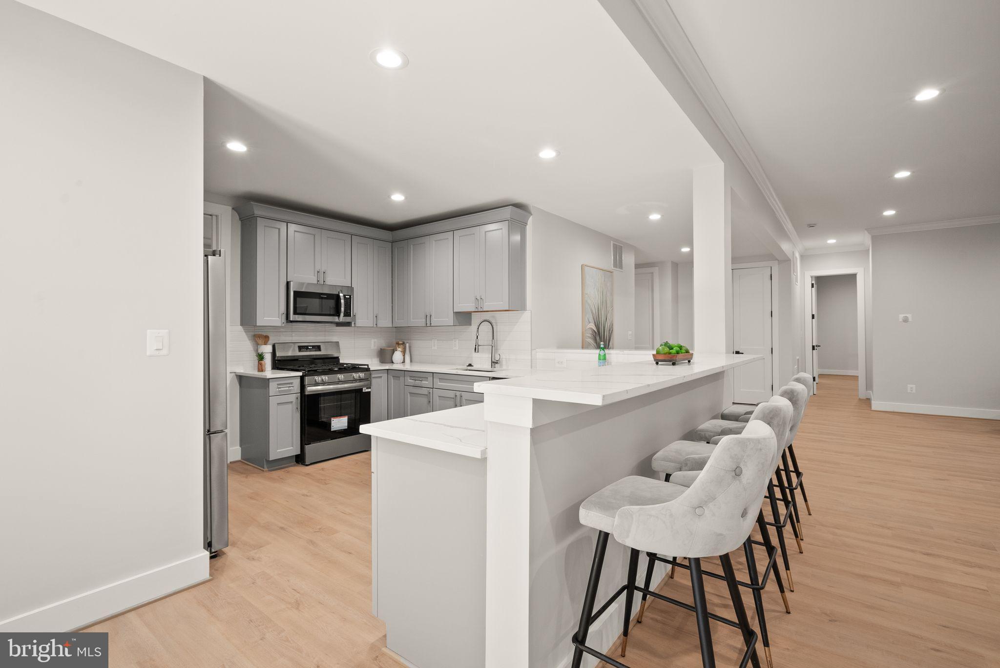 BEACON HILL - Residential