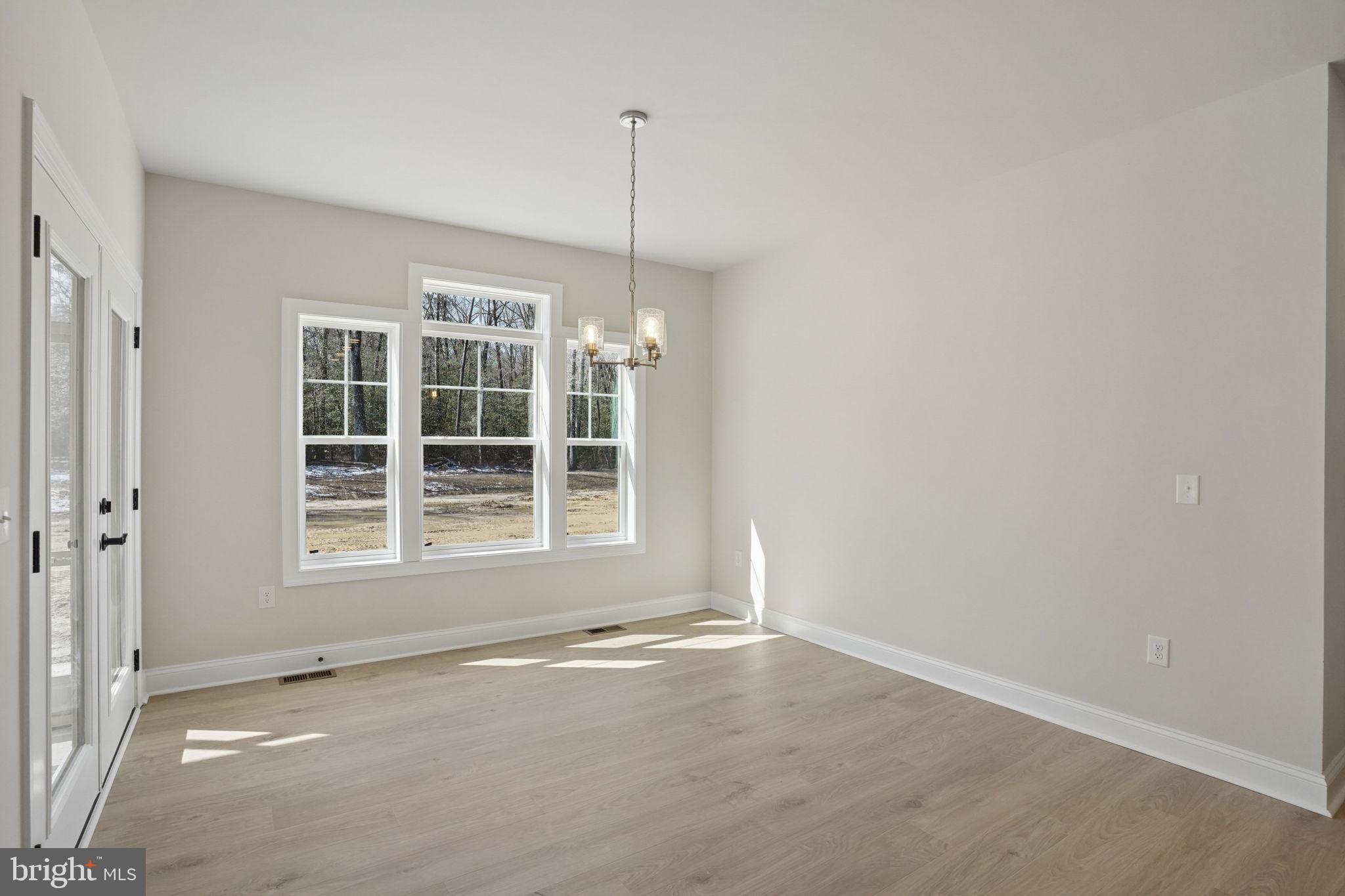 ESTATES AT MILTON CROSSING - Residential
