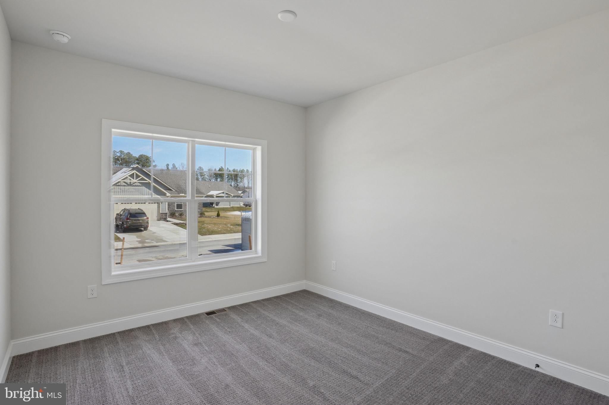 ESTATES AT MILTON CROSSING - Residential