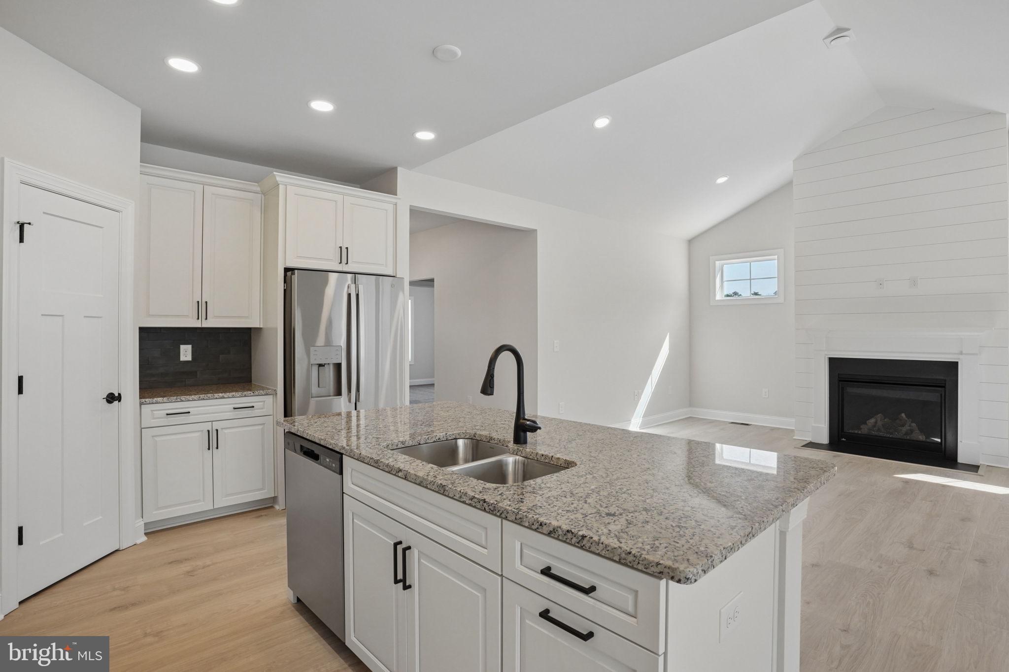 ESTATES AT MILTON CROSSING - Residential