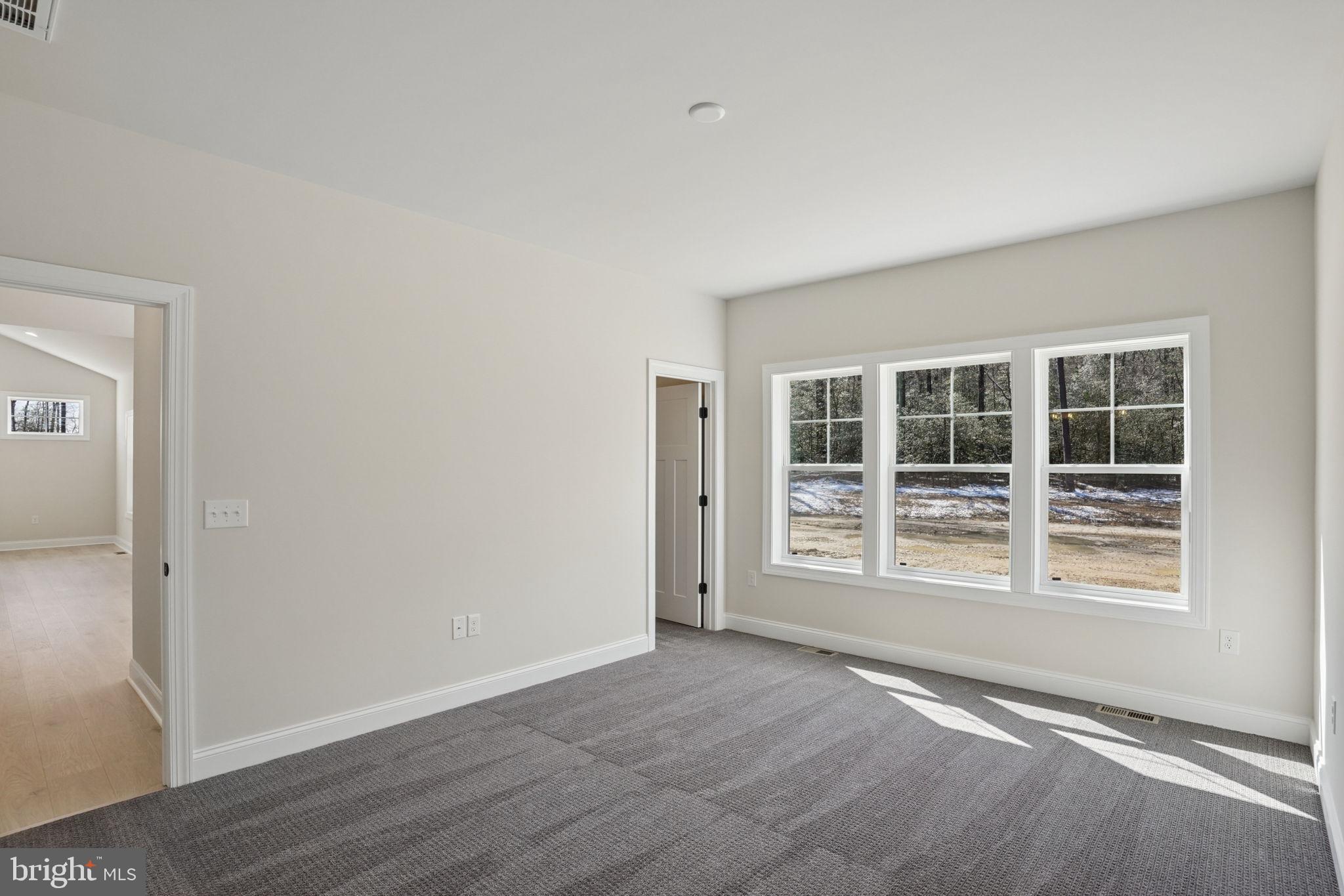 ESTATES AT MILTON CROSSING - Residential
