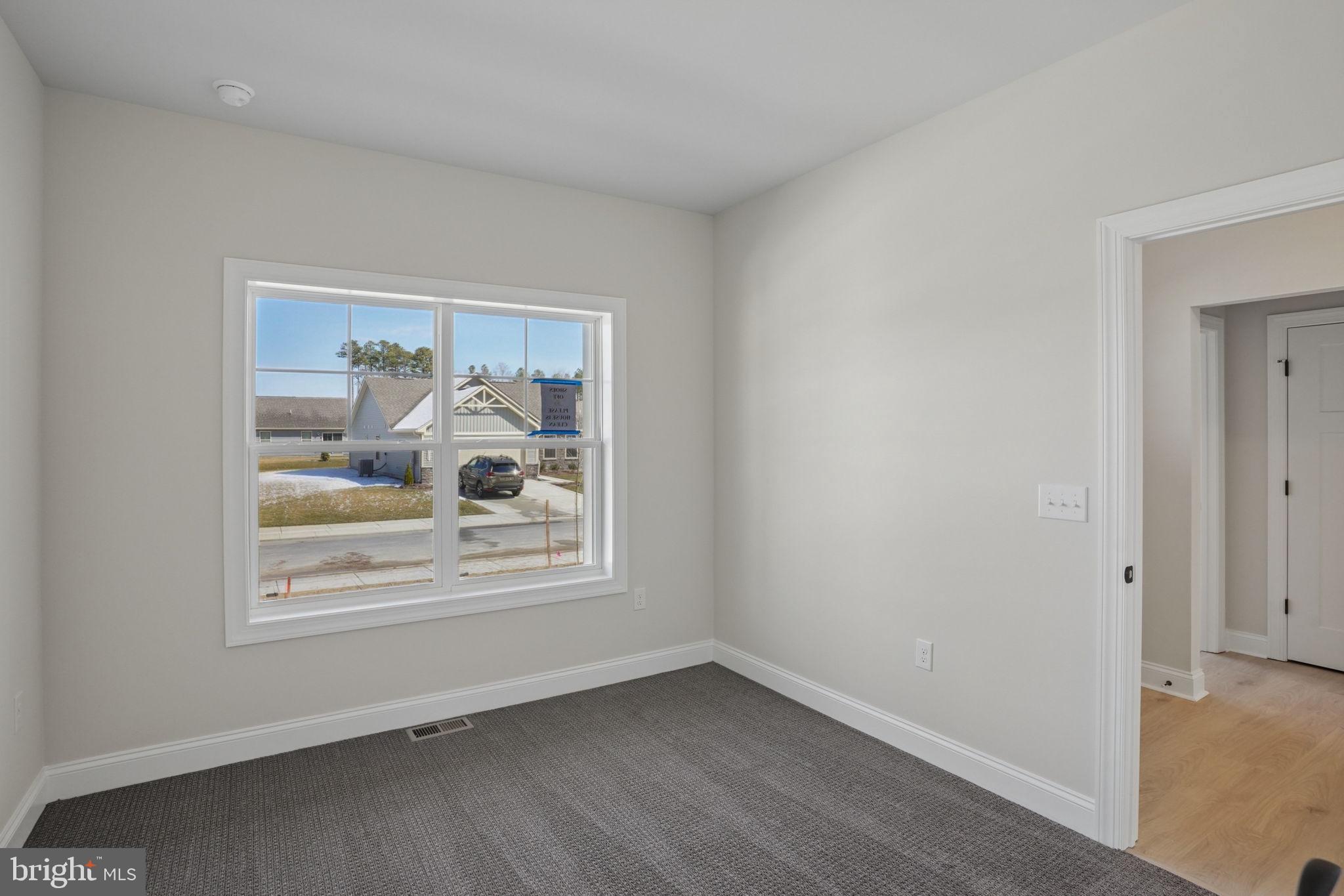 ESTATES AT MILTON CROSSING - Residential
