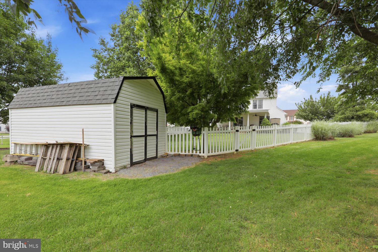 SOMERSET CROSSING - Residential