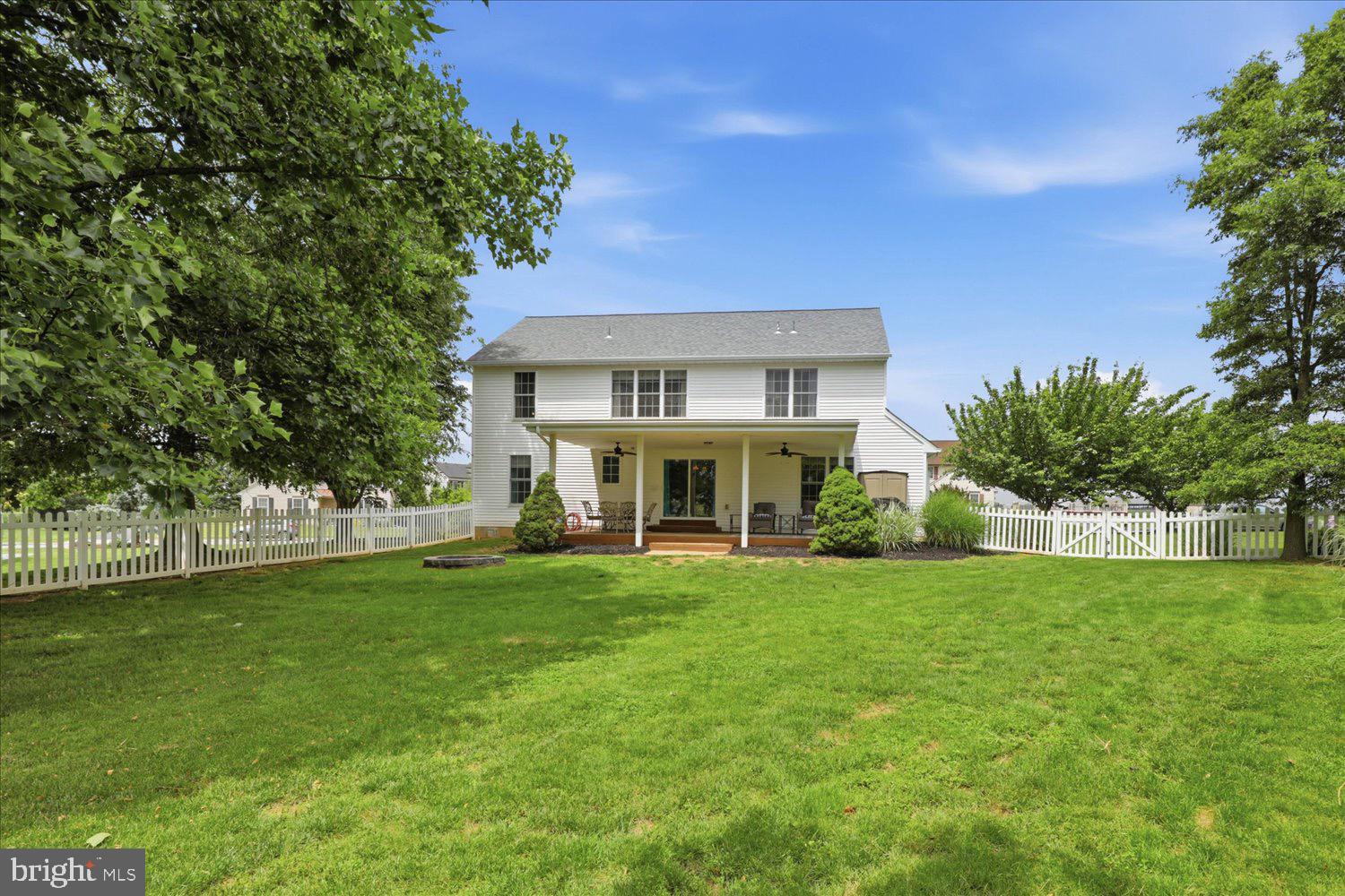 SOMERSET CROSSING - Residential